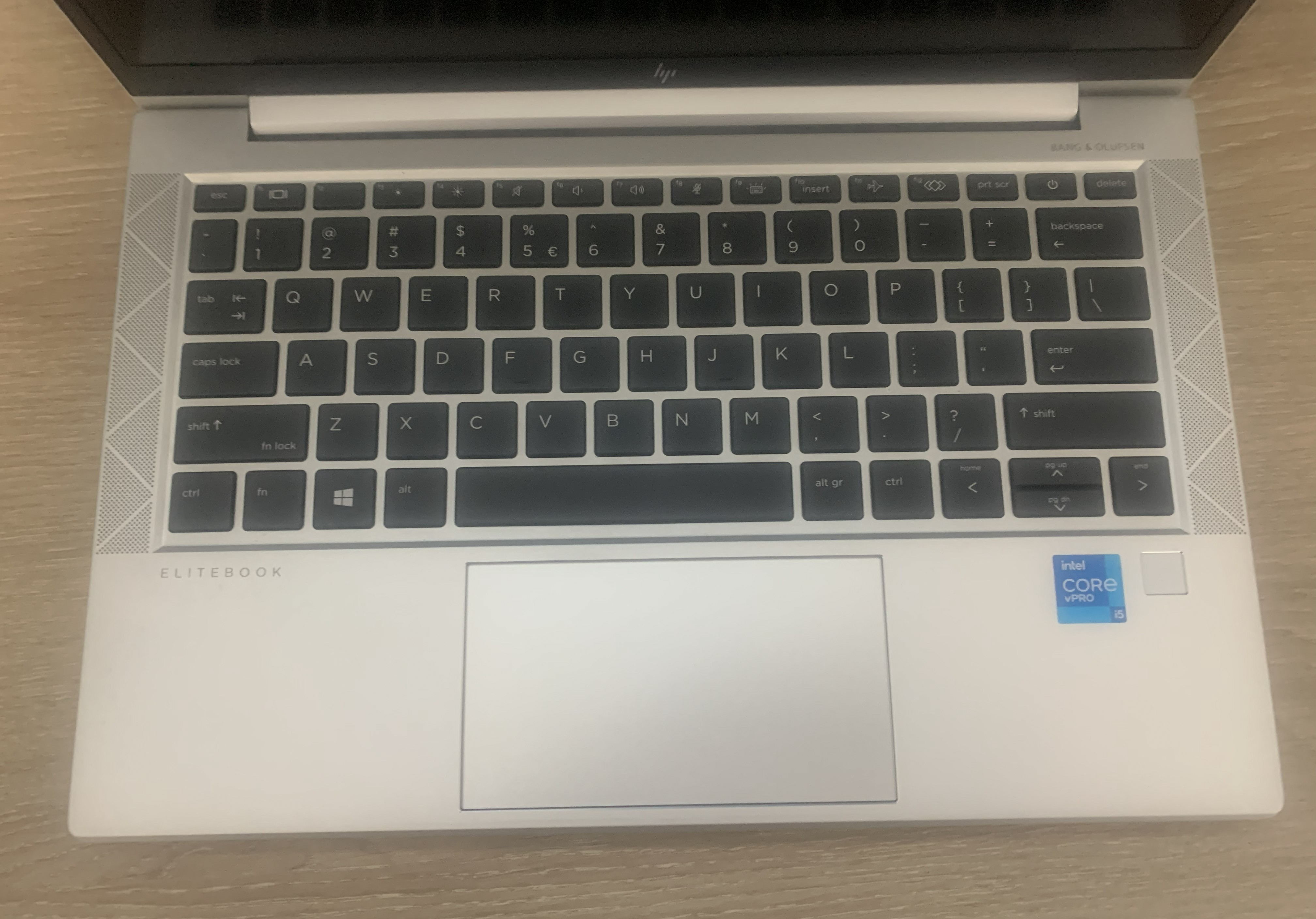 HP Elitebook 830 G8 i5-1145G7 2,60GHz 16GB 512GB M.2 SSD Iris Xe CAM W11 B-Ware5