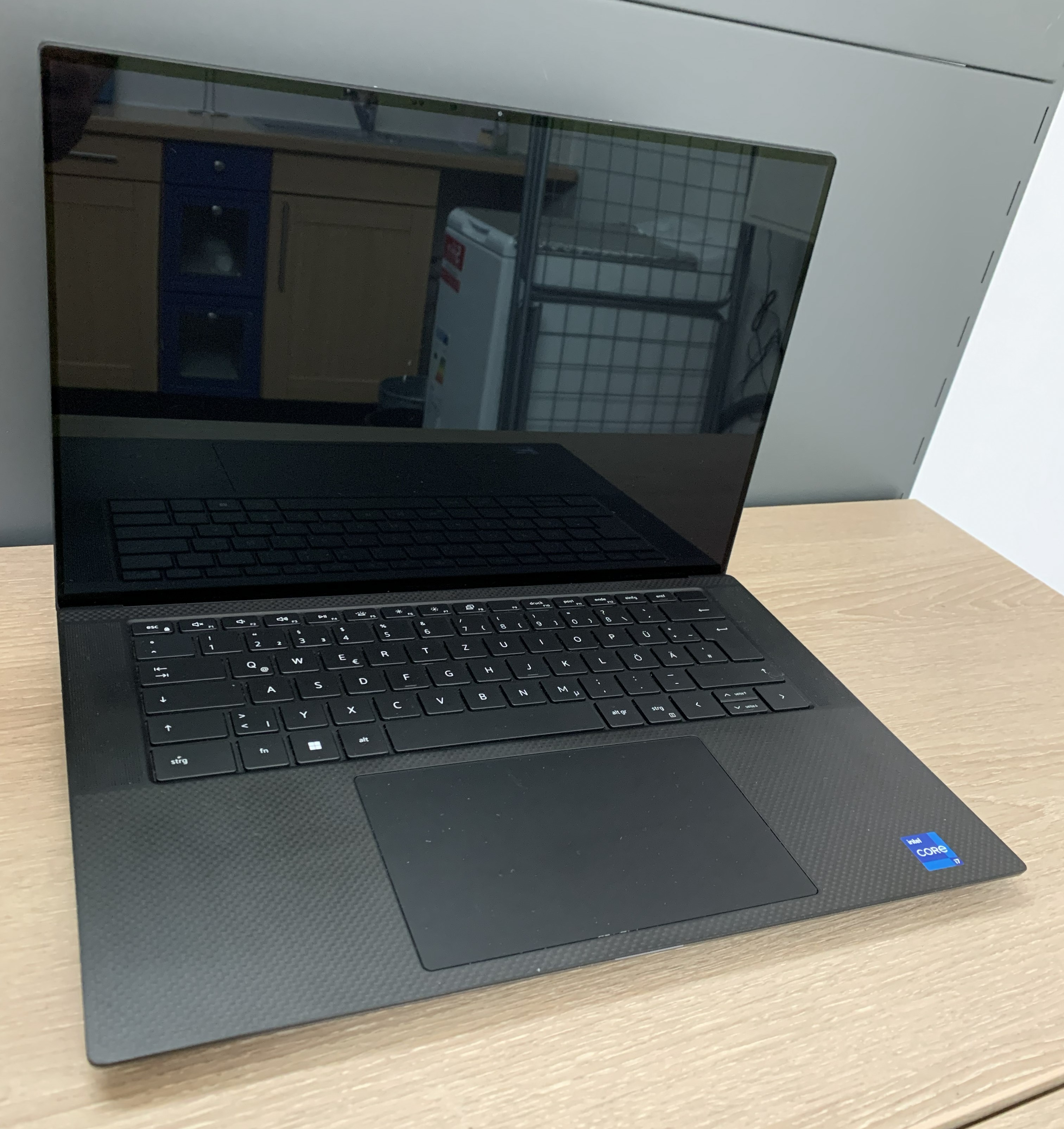 Dell Precision 5570 Touch i7-12800 64GB 1TB NVMe RTX A1000 3840x2400 W11 A-Ware3