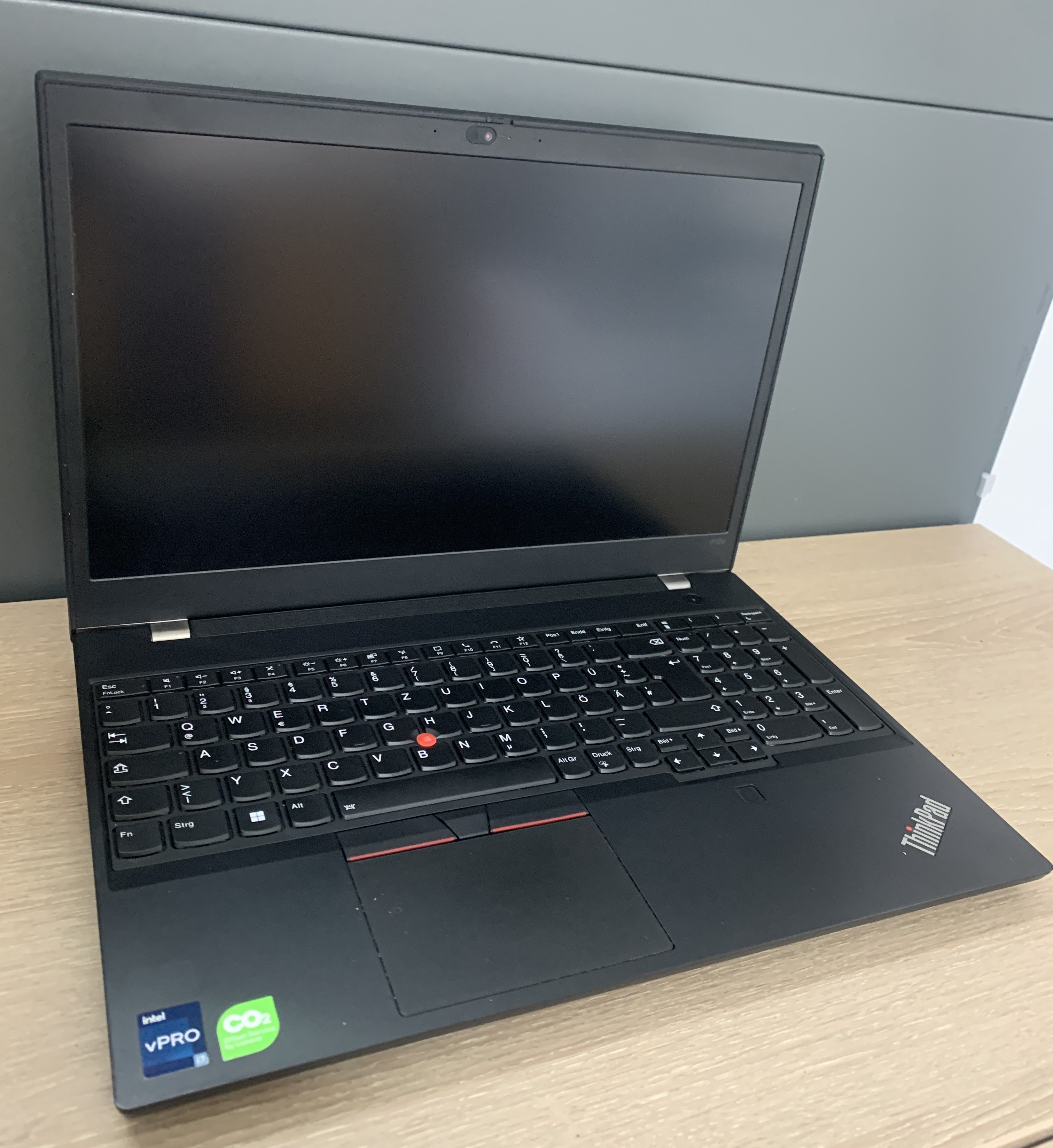 Thinkpad P15v G3  i7-12800H vPro 32GB DDR5 1TB NVMe T600 4GB CAM W11 A-Ware