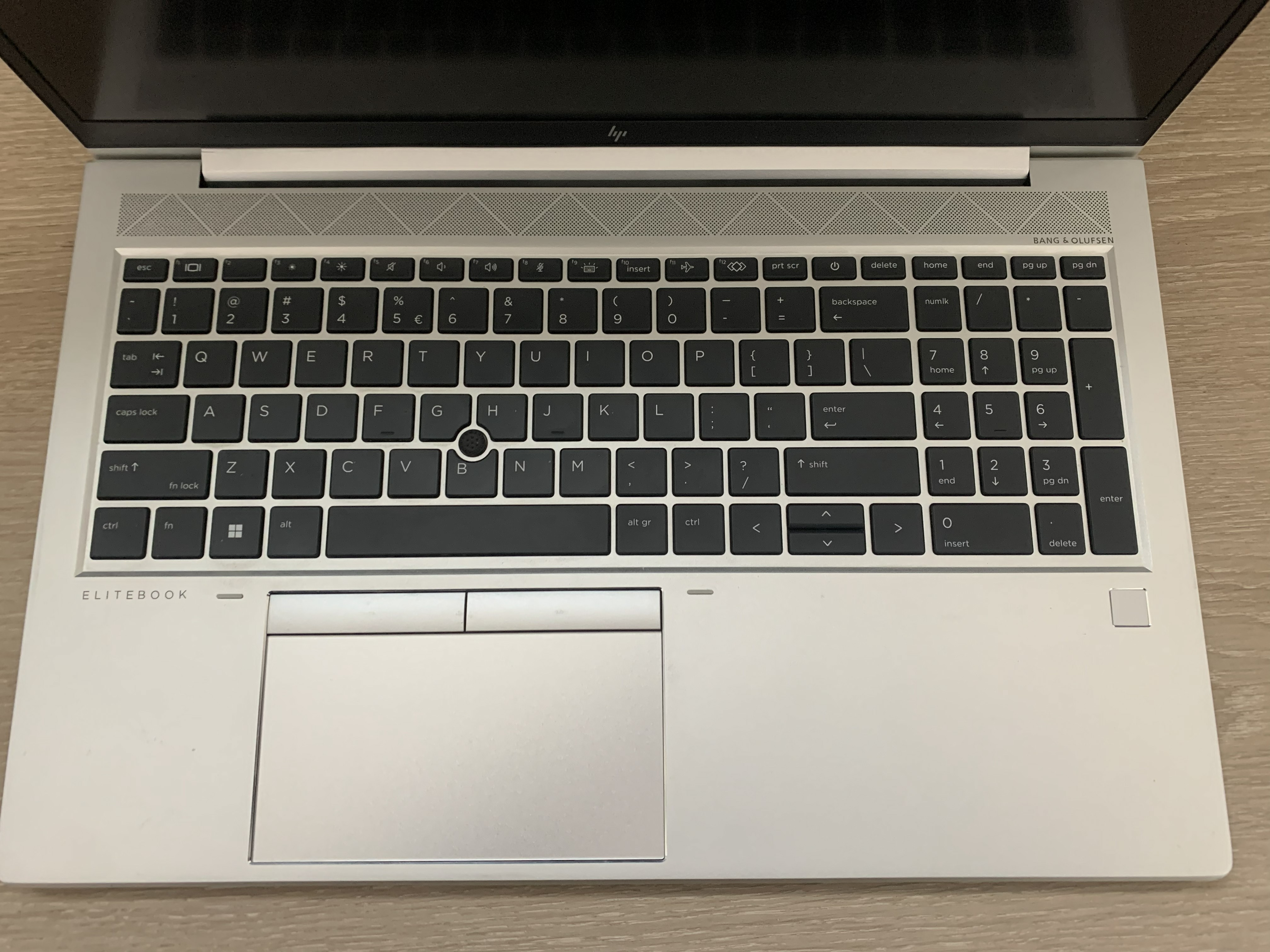 HP Elitebook 850 G8 i5-1145G7 16GB DDR 512GB M.2 SSD Iris Xe CAM W11 B-Ware5