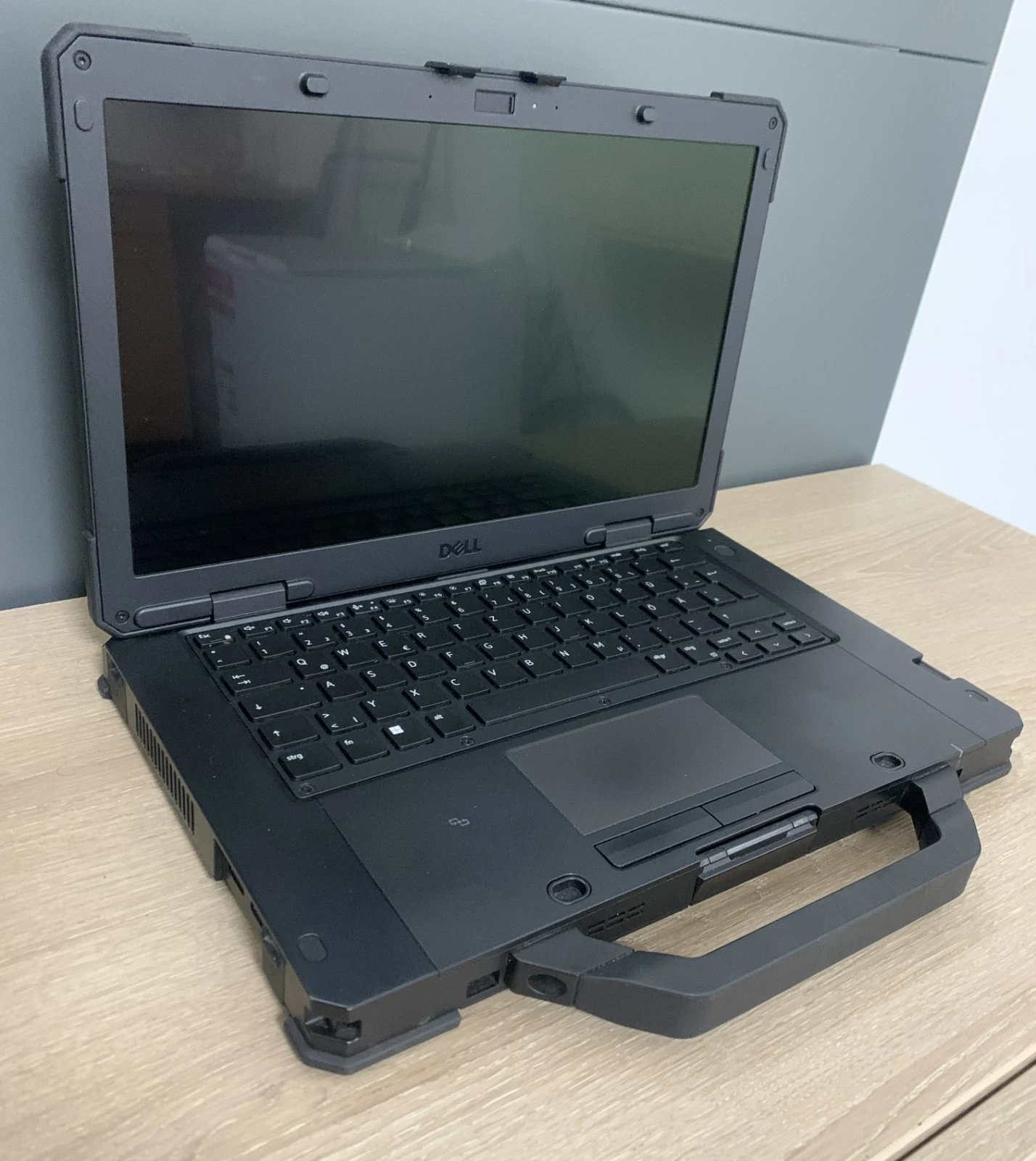 Dell Latitude 5430 Rugged TOUCH i5-1145G7 16GB 256GB NVMe Iris Xe W11 B-Ware2