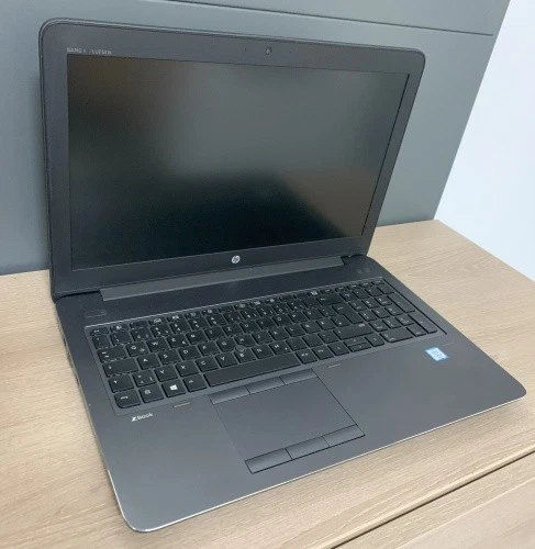 HP ZBook 15 G3 i7-6820HQ 32GB DDR 512GB M.2 SSD M2000M 4GB W10 CAM A-Ware16