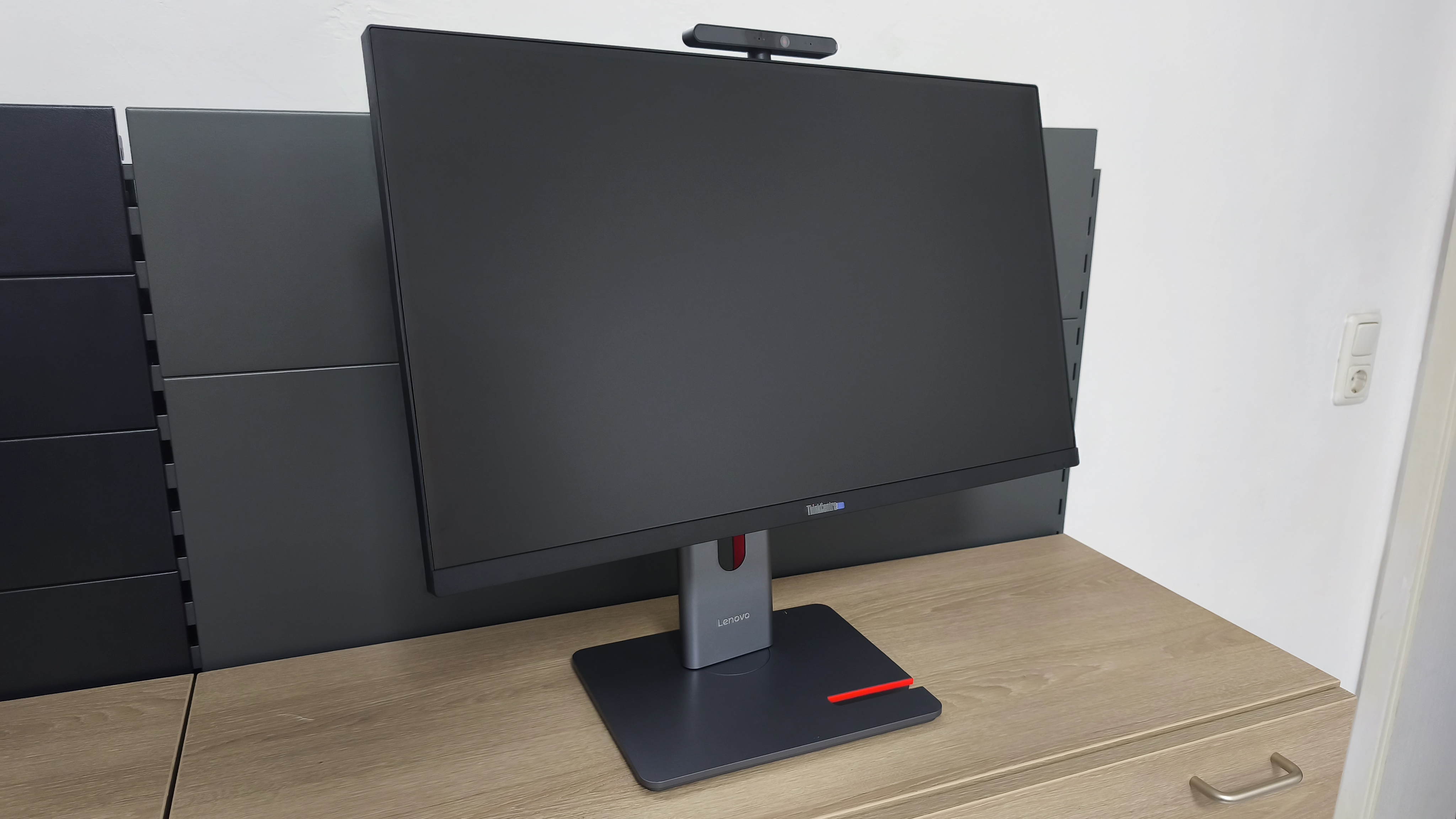 Lenovo Thinkcentre M90a Pro Gen6 Intel Ultra 7 265 32GB 1TB M.2 W11 WQHD