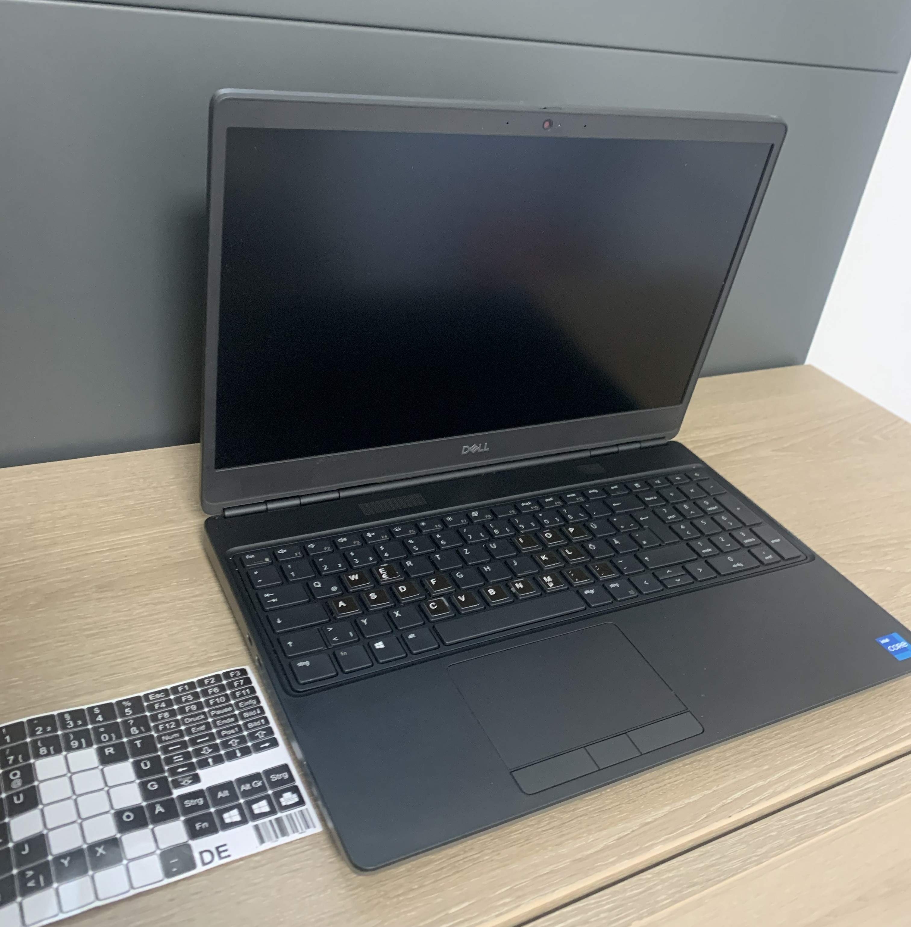 Dell Precision 7560 i5-11500H 32GB DDR 512GB M.2 SSD T1200 4GB CAM W11 B-Ware3