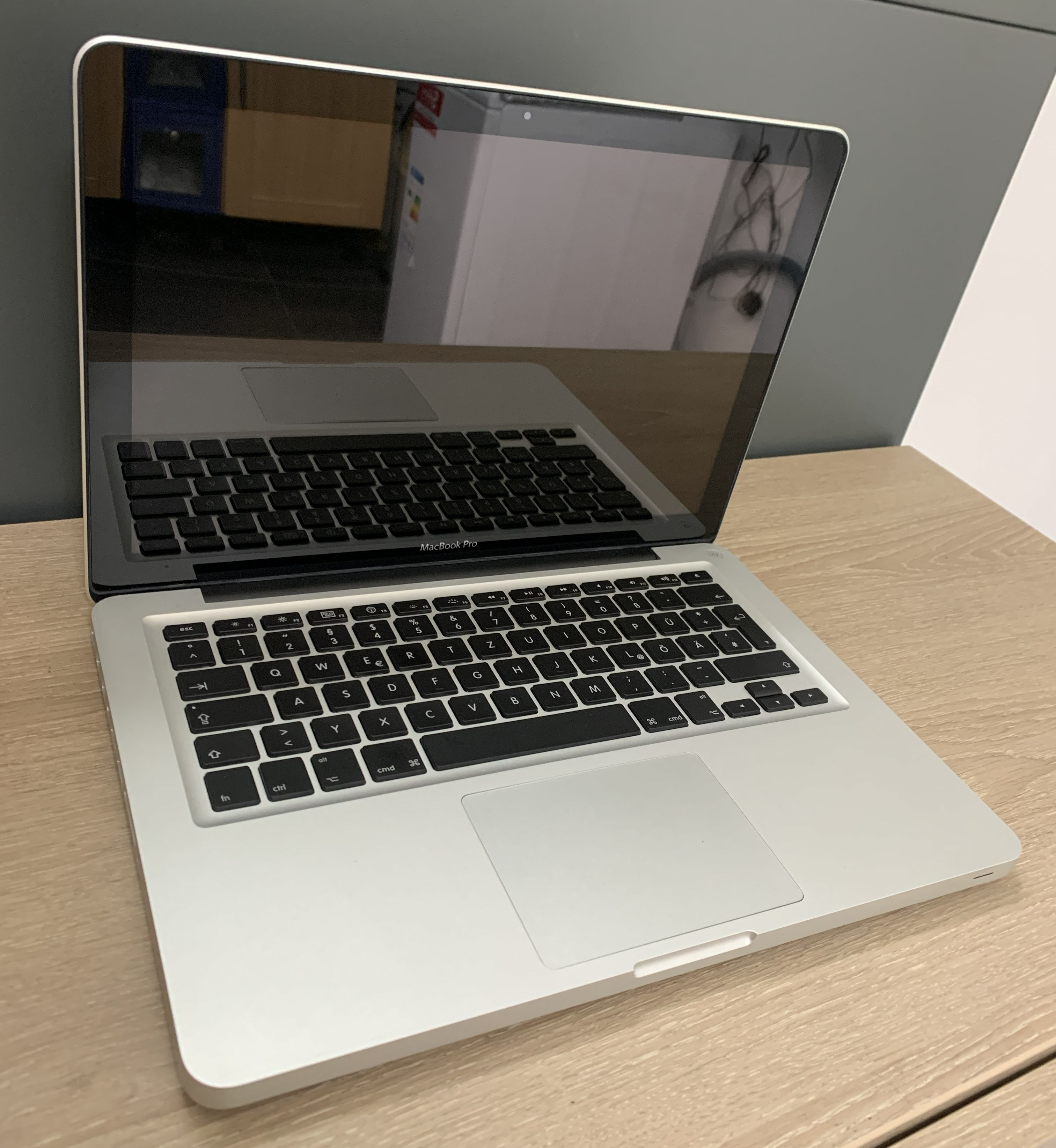 Apple MacBook Pro A1278  i5-2415M 2,30GHz 4GB 320GB HDD Intel HD CAM B-Ware49
