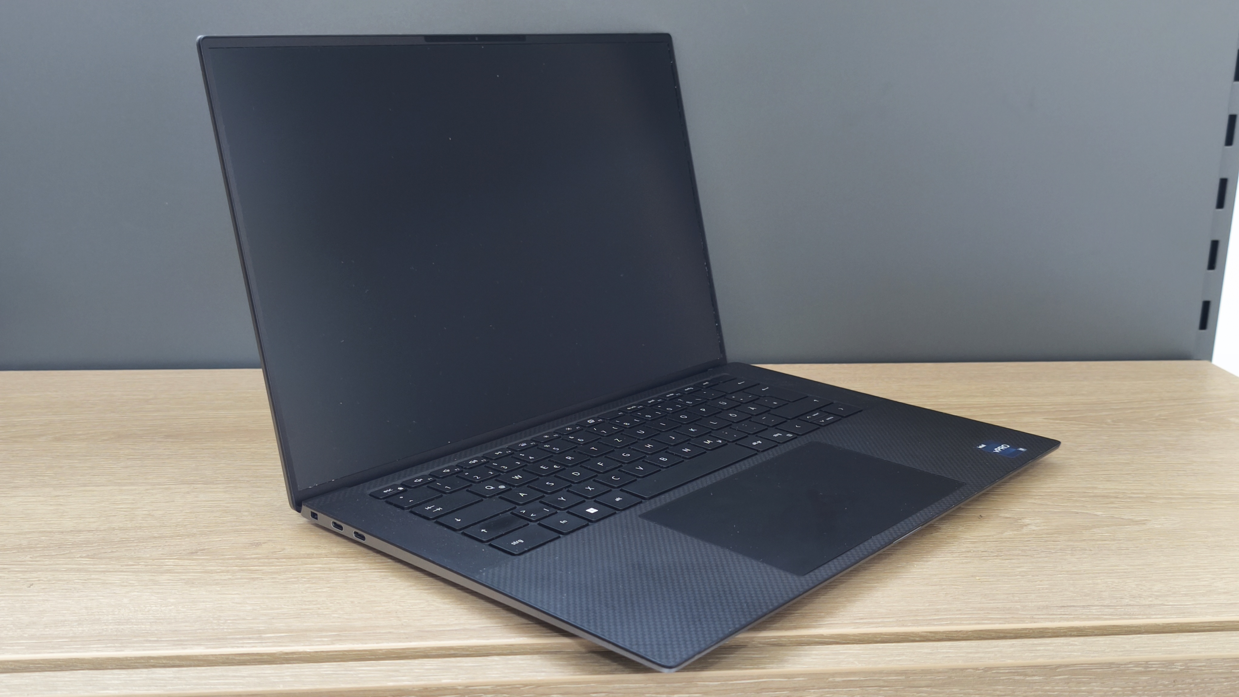 Dell Precision 5570 i7-12800H 32GB 1TB NVMe RTX A2000 WUXGA W11 A-Ware