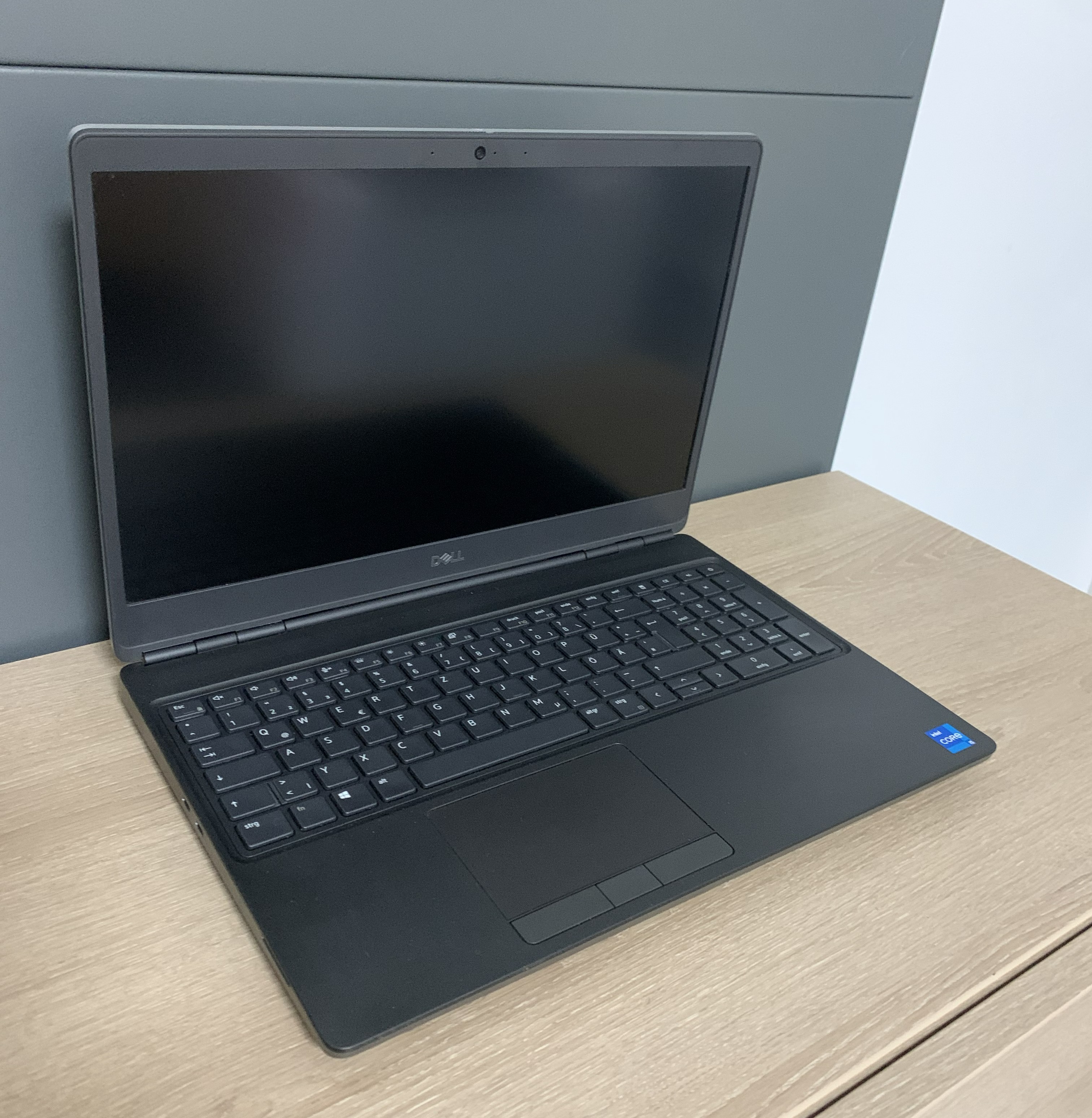 Dell Precision 7560 15,6" i5-11500H 64GB DDR 512GB M.2 SSD T1200 4GB W11 B-Ware1 Dell Precision 7560 15,6" i5-11500H 64GB DDR 512GB M.2 SSD T1200 4GB W11 B-Ware1