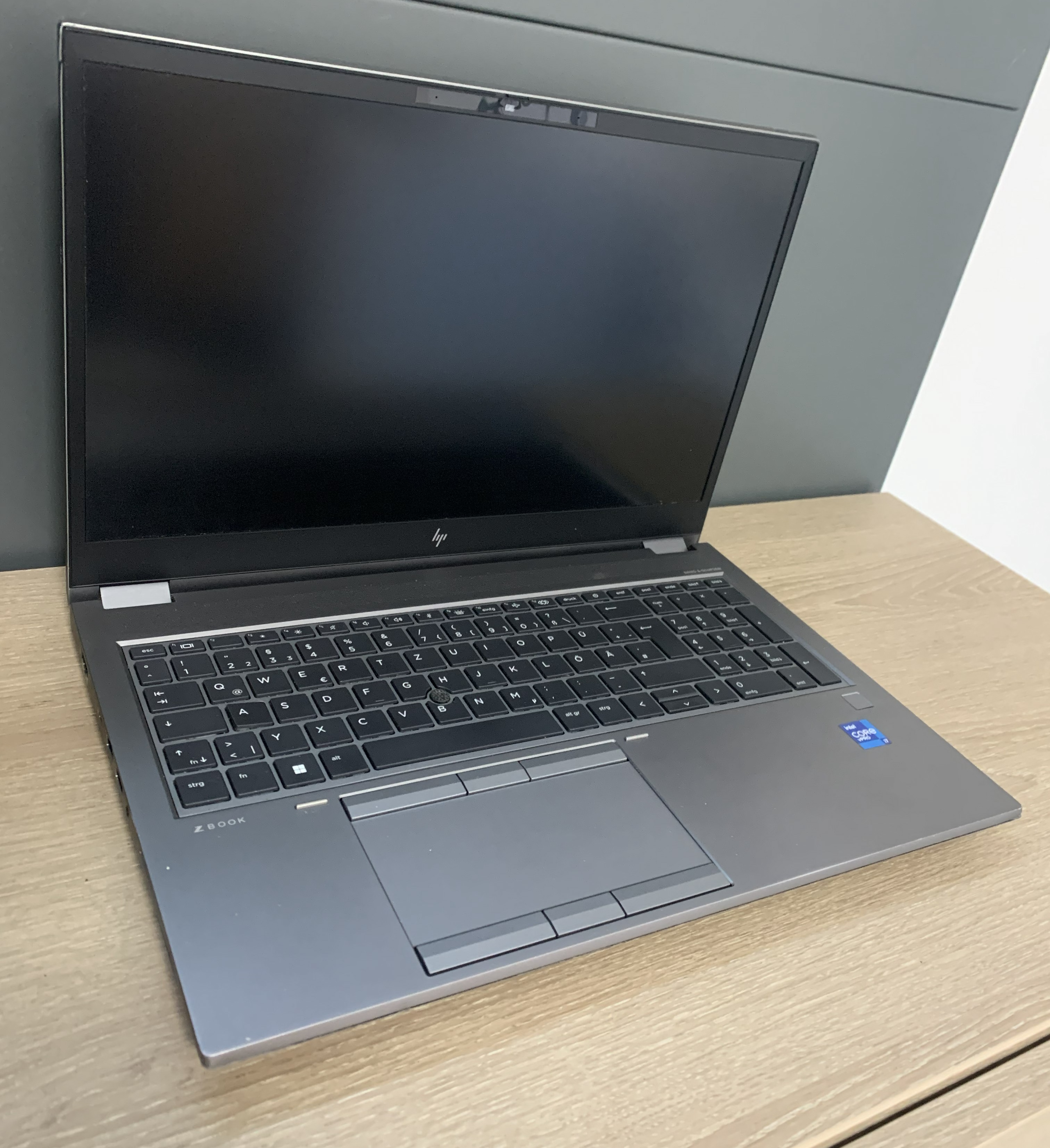 HP ZBook Fury 15 G8 i7-11850H vPro 32GB DDR 1TB M.2 SSD FullHD CAM W11 A-Ware