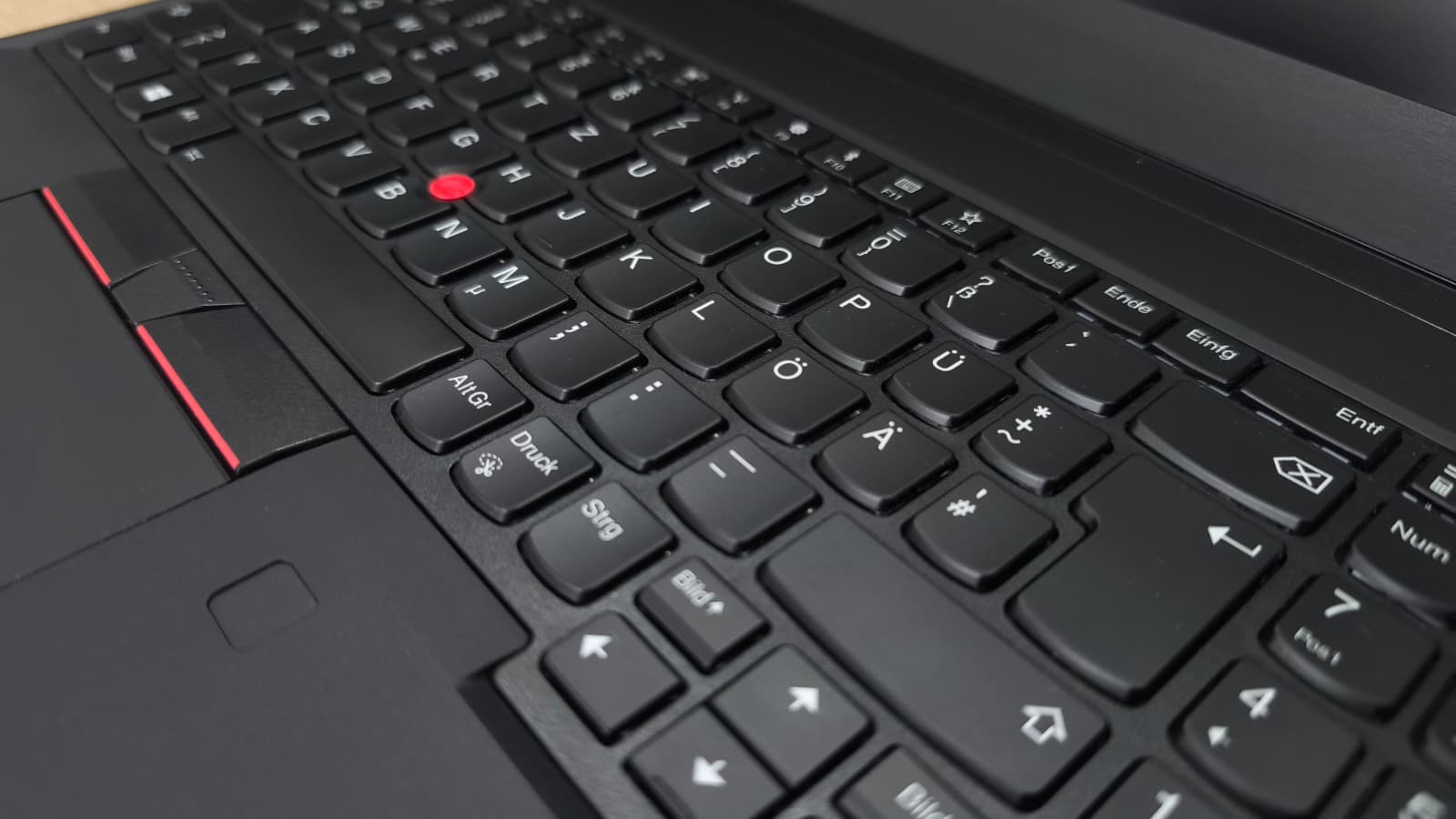 Lenovo Thinkpad P53s i7-8665U 32GB DDR 512GB M.2 SSD P520 CAM W11 A-Ware