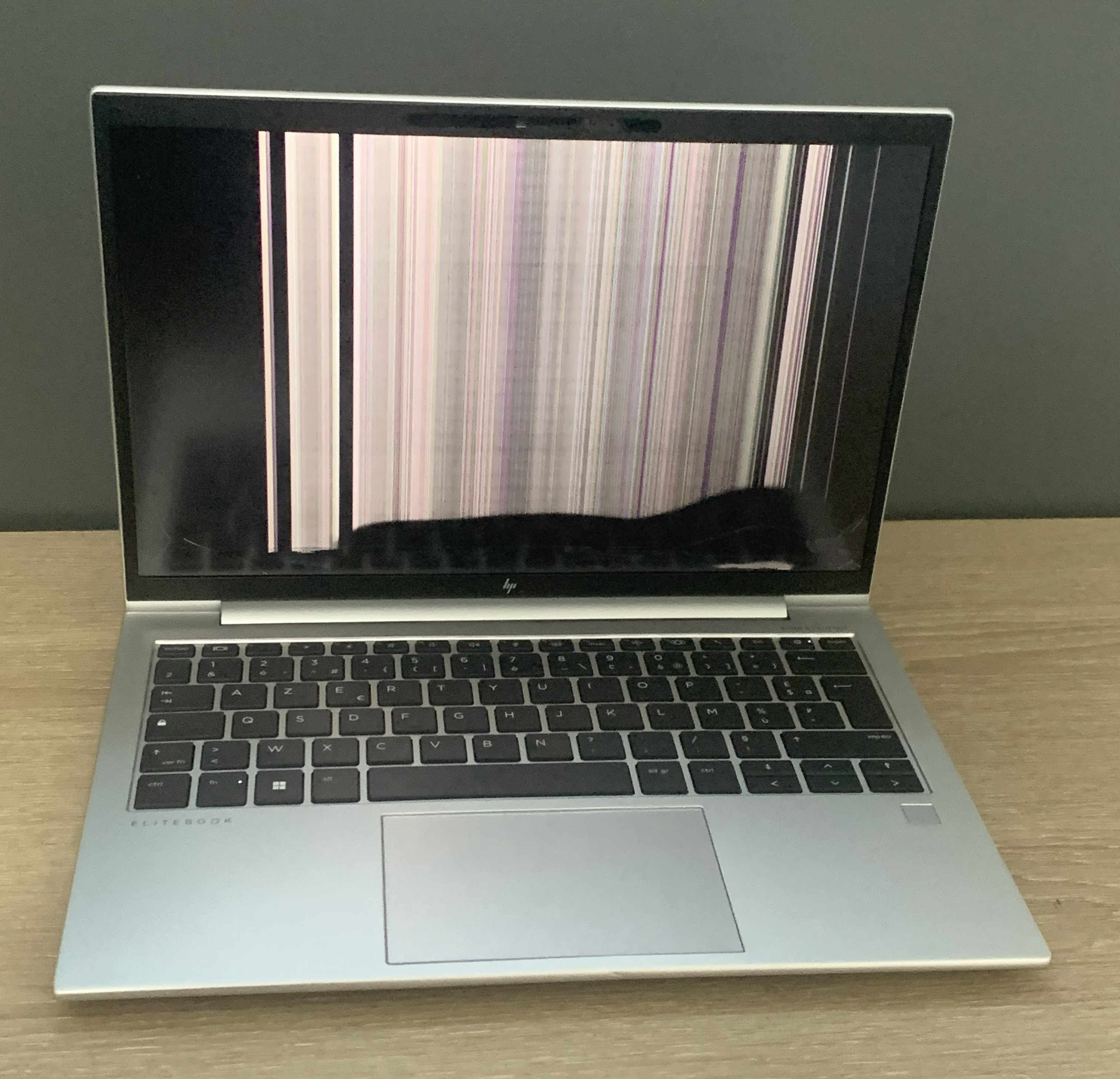 HP Elitebook 830 G9 i5-1245U 16GB 512M.2 SSD Irix Xe CAM WUXGA W11 C-Ware8