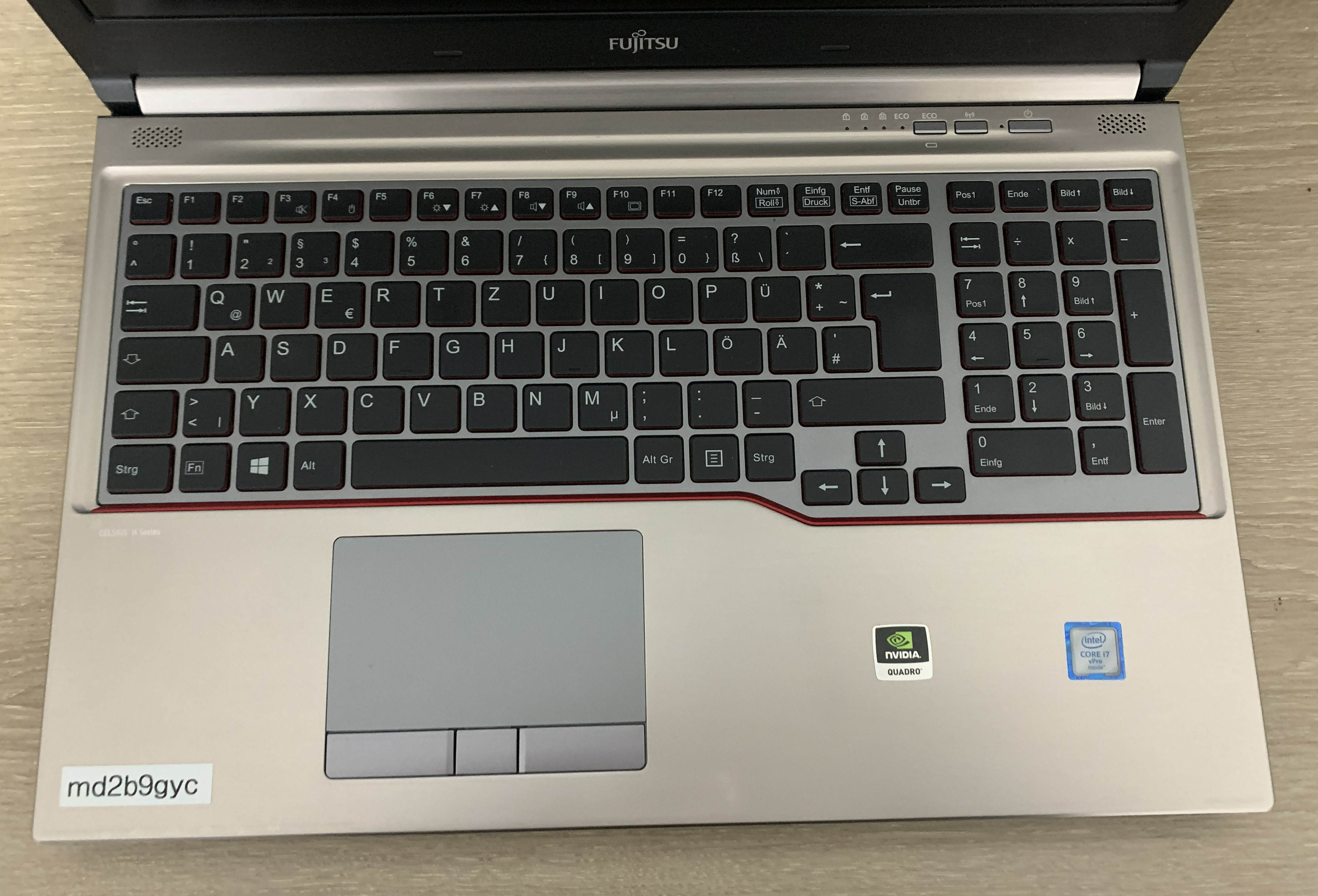 Fujitsu Celsius H760 15,6" i7-6820HQ 16GB DDR 256GB SSD M2000M 4GB W10 B-Ware