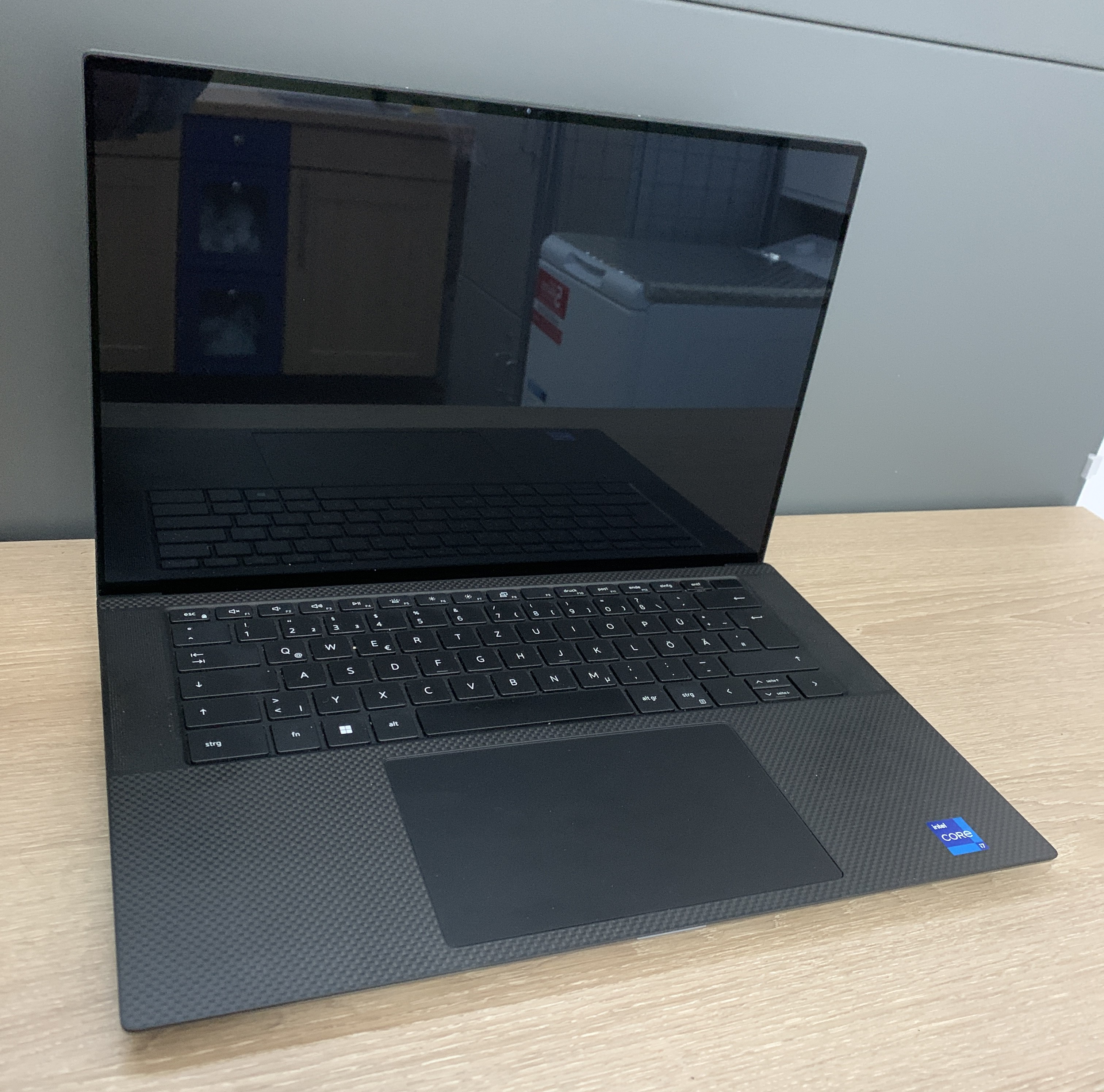 Dell Precision 5560 Touch  i7-11850H 64GB  512GB NVMe RTX A2000 4GB UHD+ 4K W11