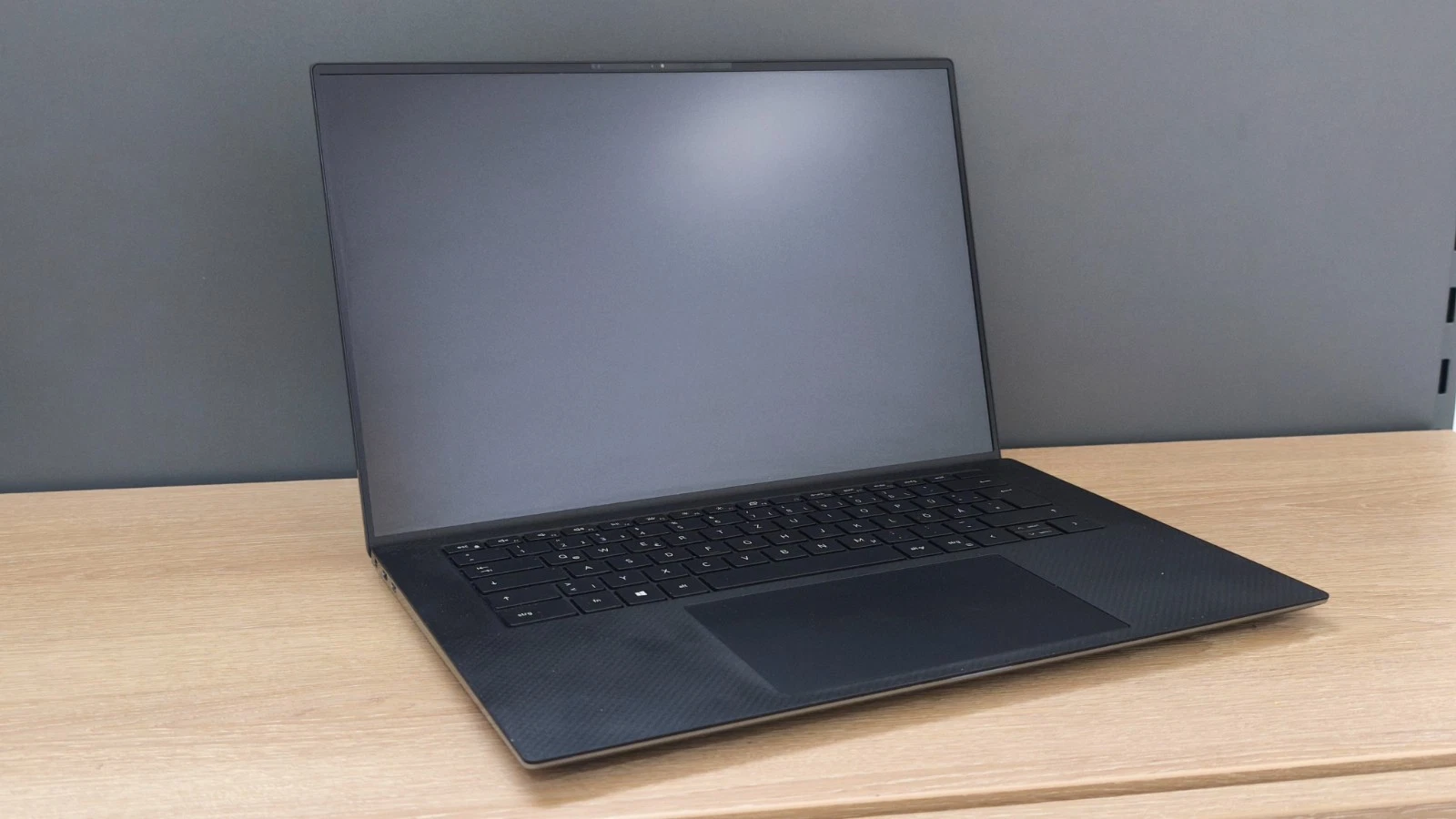 Dell Precision 5560 i7-11850H 64GB DDR 1TB NVMe Quad T1200 4GB WUXGA W11 B-Ware