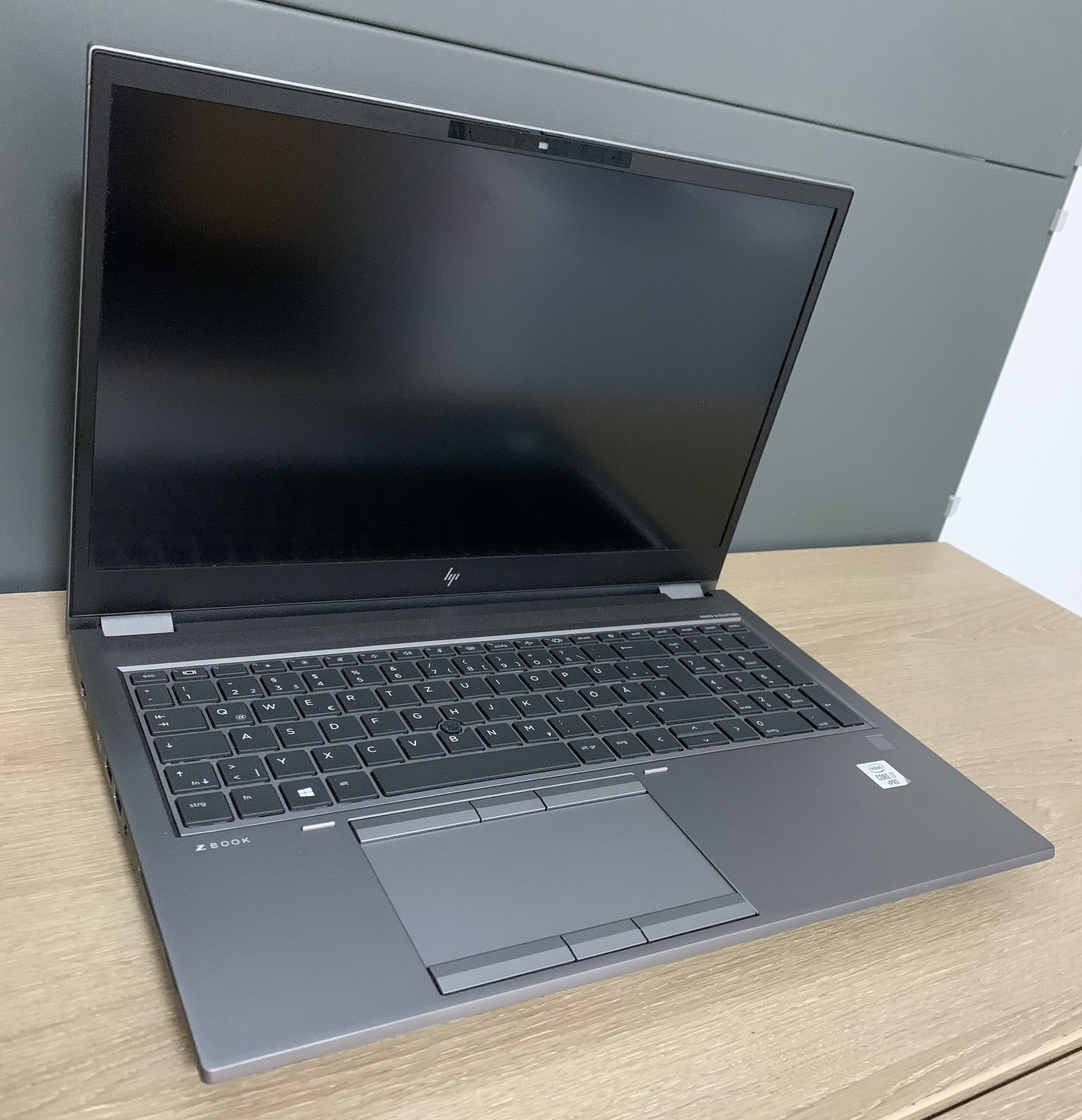 HP ZBook Fury 15 G7 i7-10850H vPro 32GB 512GB M.2 SSD T2000 4GB CAM W11 A-Ware8