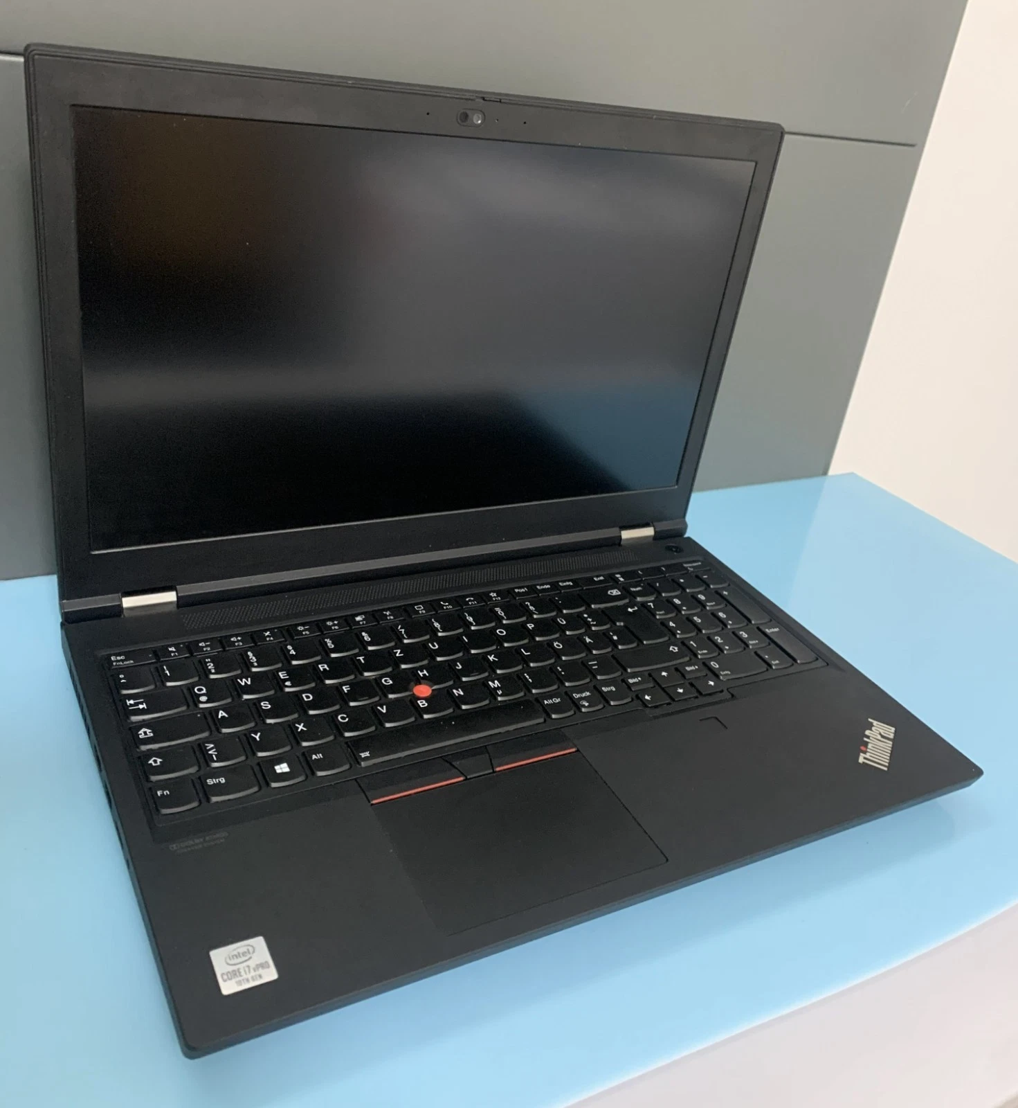 Lenovo Thinkpad P15 G1 i7-10850 32GB DDR 1TB M.2 SSD T2000 4GB W11 CAM A-Ware