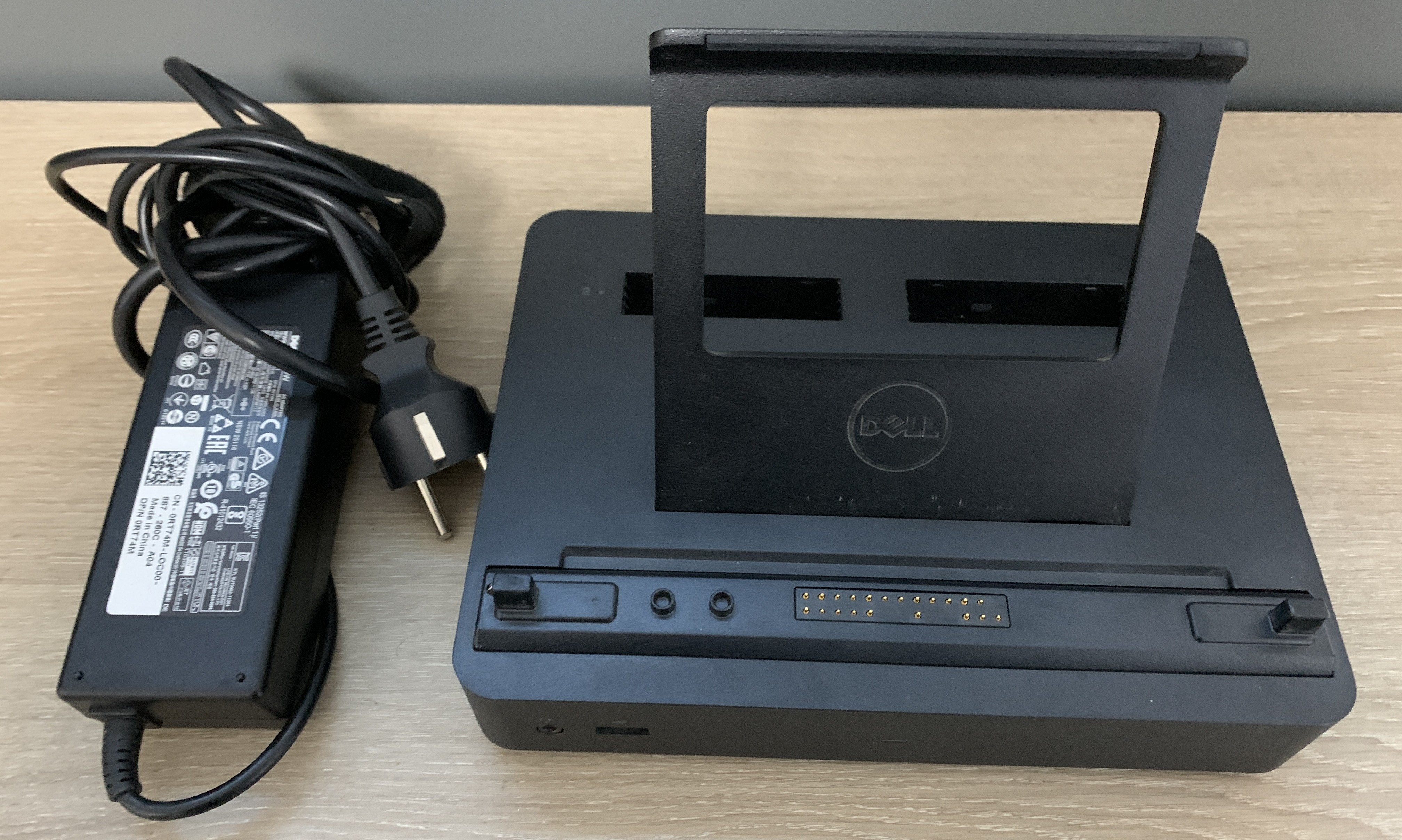 Dell Rugged Tablet Desk Dock K11M 0K2DNH f. Latitude 12 7202 7212 7220 + 90W Netzteil