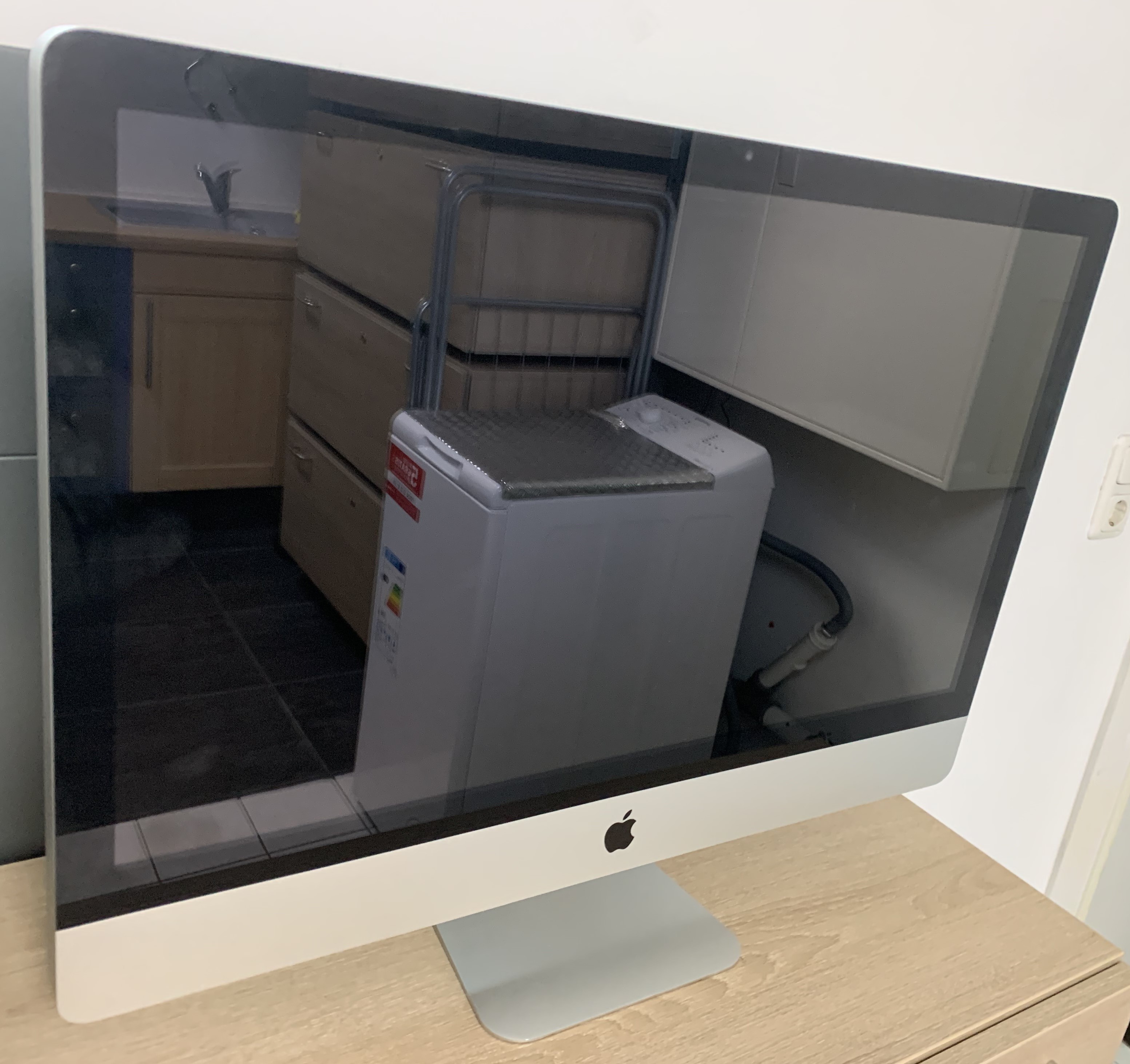Apple iMac 27 A1312 AIO i5-2500S 2,70GHz 16GB DDR 1TB HDD HD 6770M OSX A-Ware5