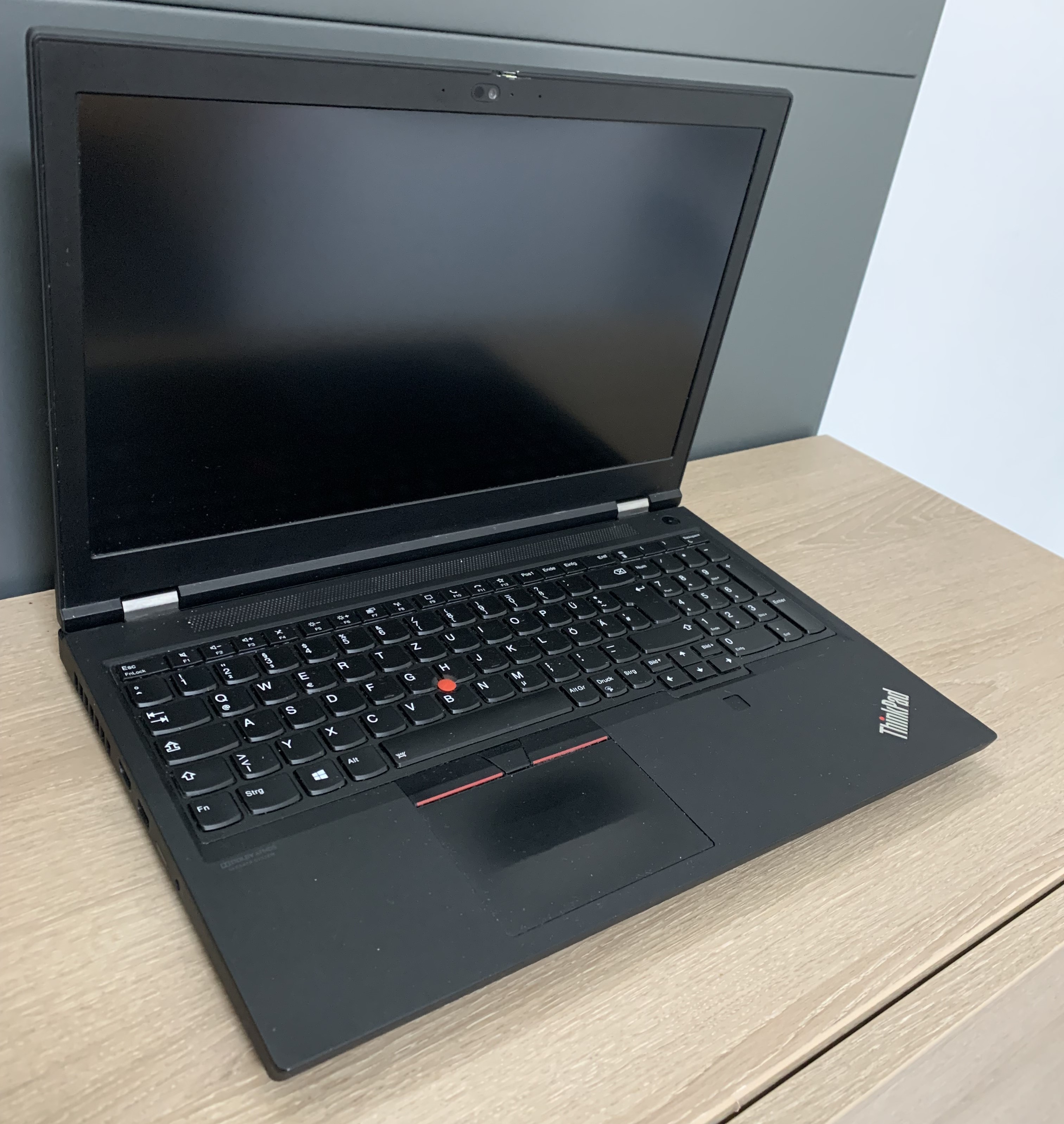 Lenovo Thinkpad P15 G1 i7-10850 32GB DDR 512GB M.2 SSD T2000 4GB W11 A-Ware3