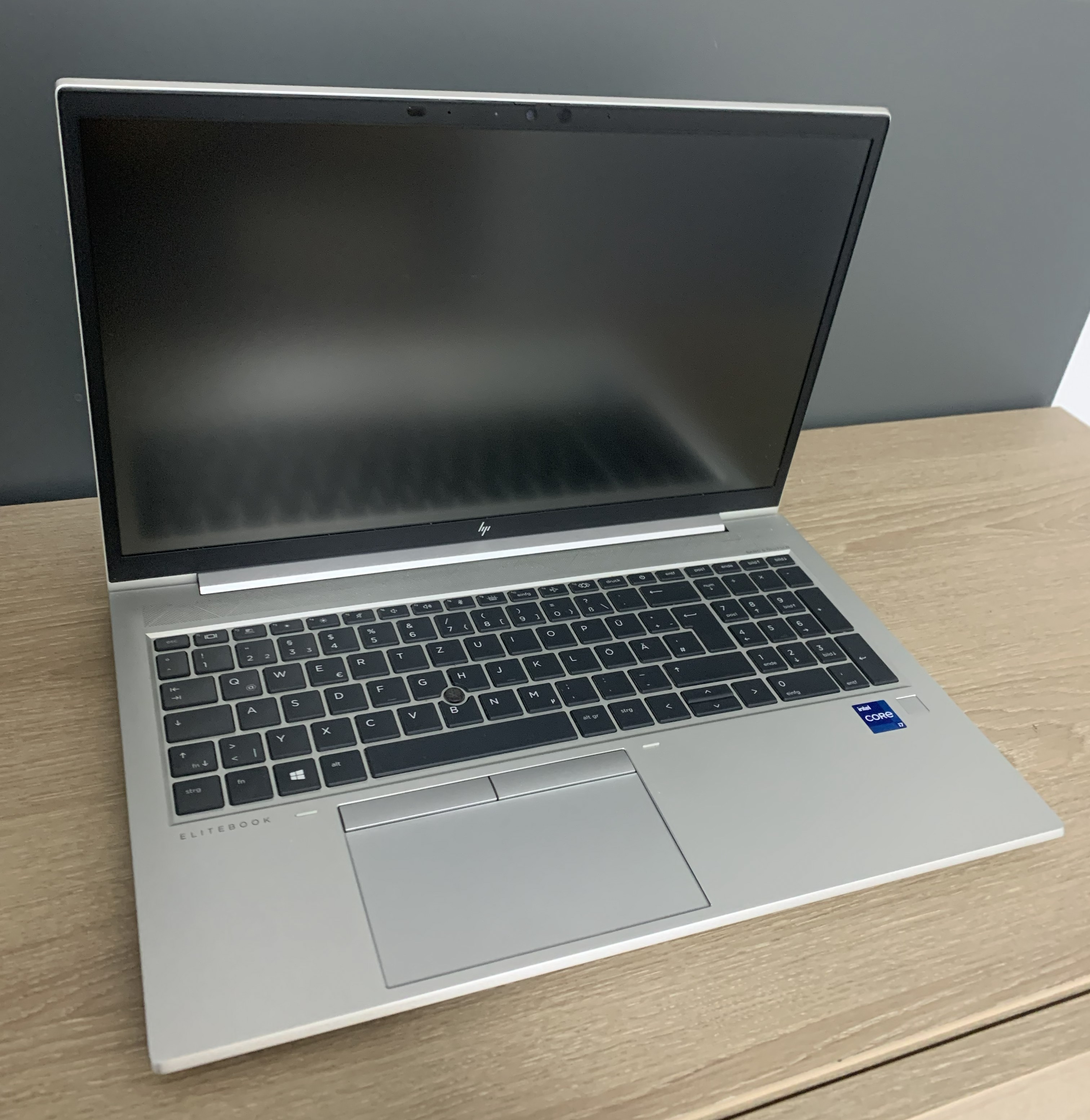 HP Elitebook 850 G8 i7-1165 G7 2,8GHz 16GB 256GB M.2 SSD Iris Xe CAM W11 B-Ware4