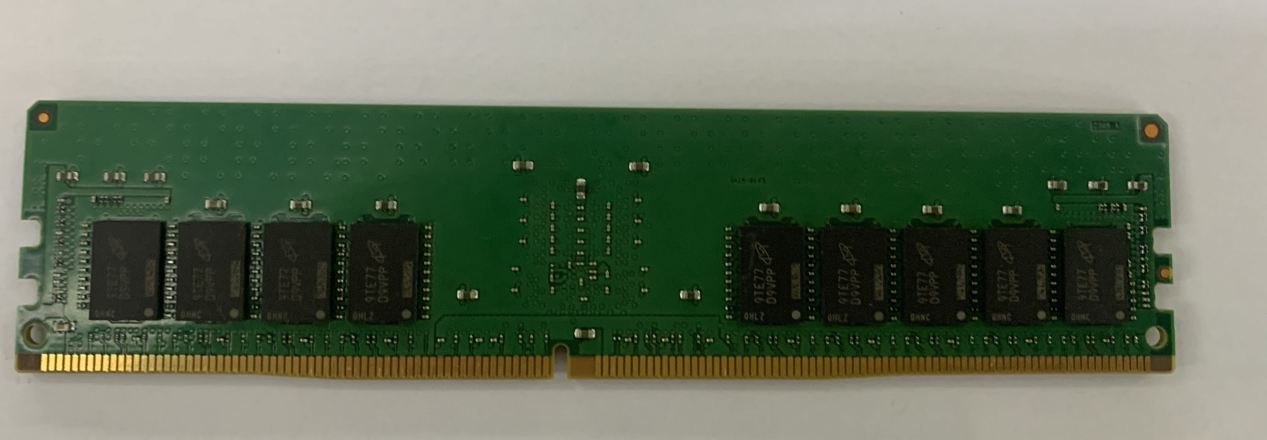 Micron 16GB DDR4 SDRAM 2RX8 PC4-2666V MTA18ASF2G72PDZ für Desktop Nr.24