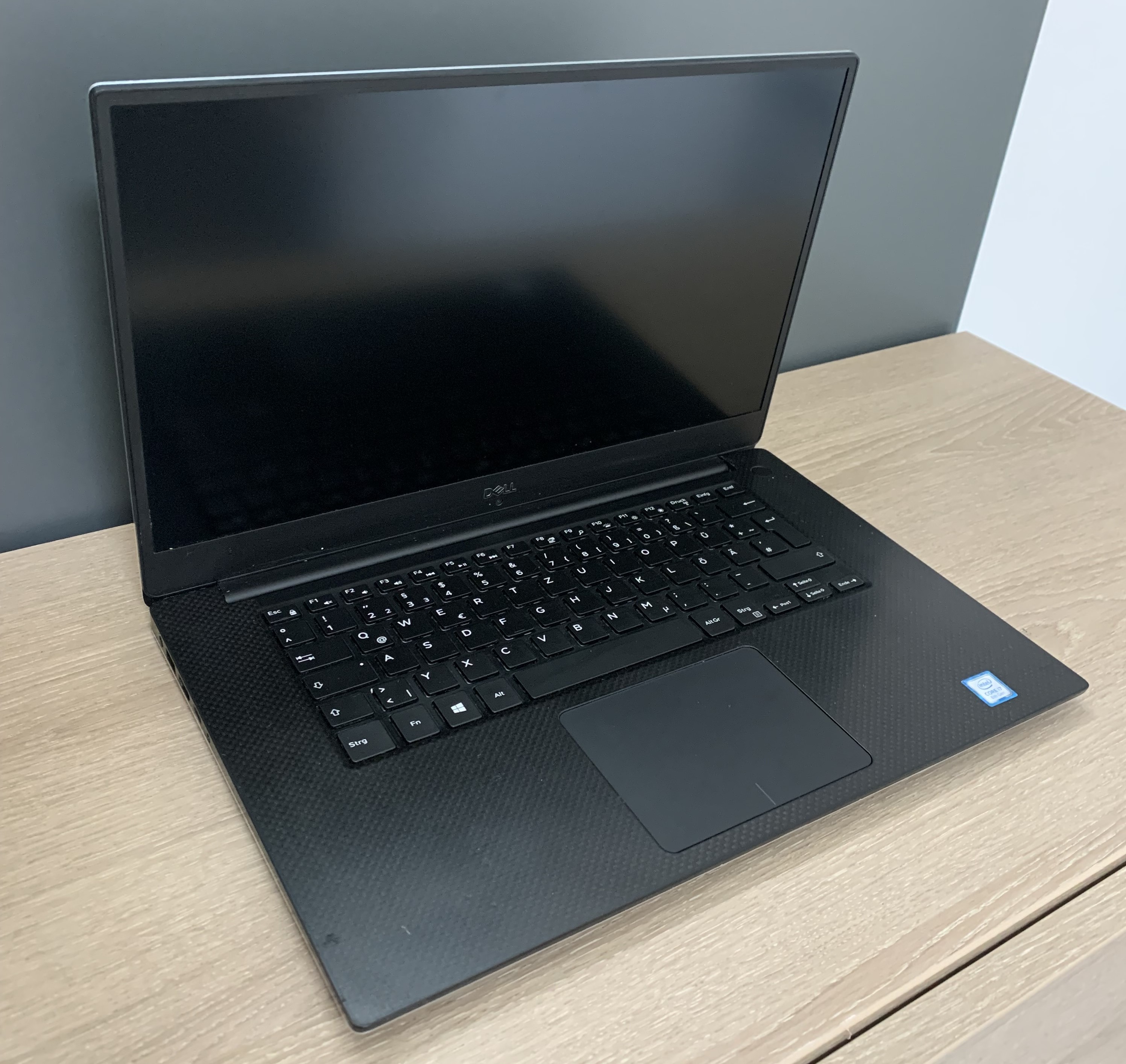 Dell Precision 5530 i7-8850H 2,60GHz 64GB DDR 1TB NVMe P1000 4GB CAM W11 B-Ware7