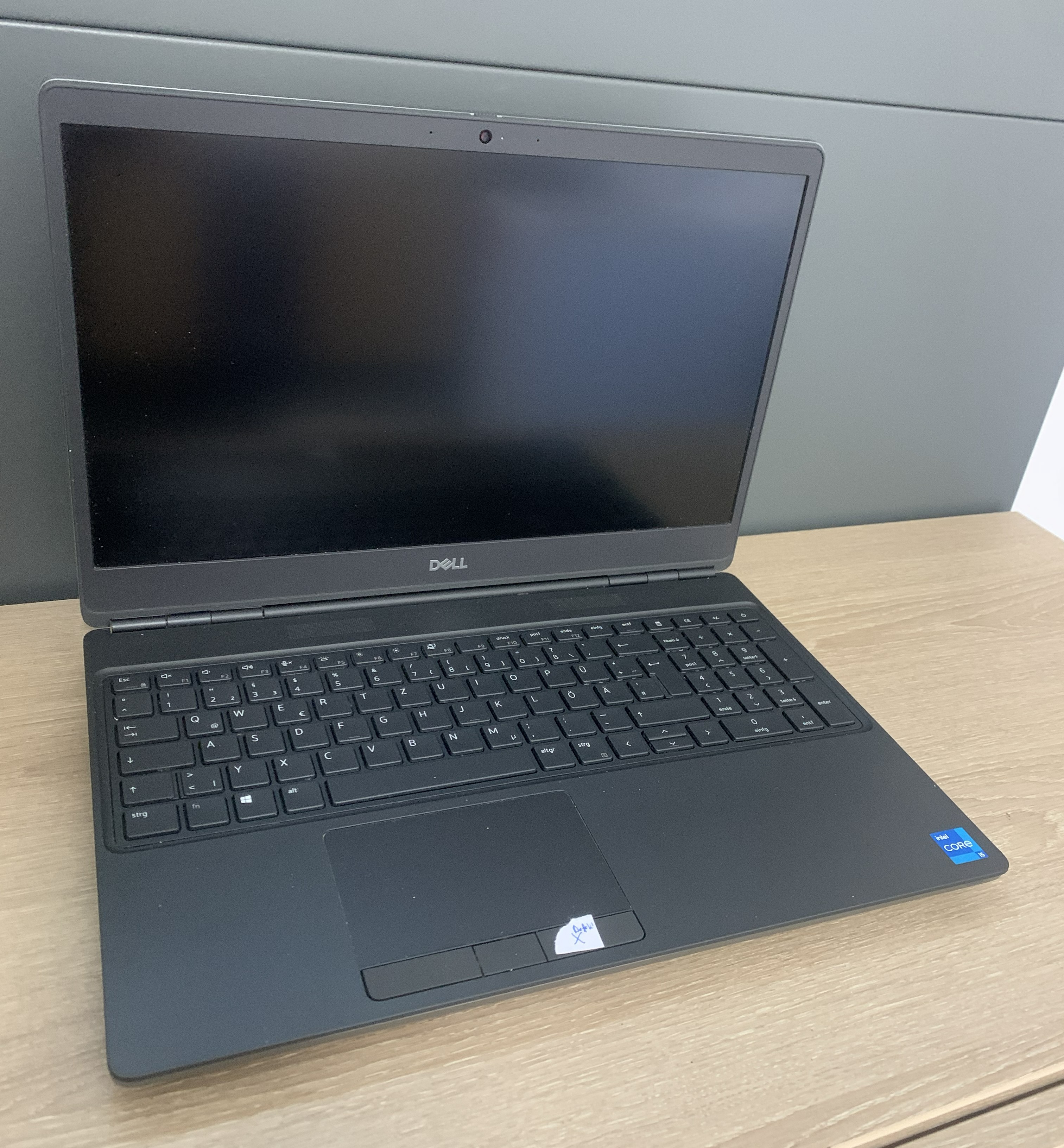 Dell Precision 7560 i5-11500H 32GB DDR 512GB M.2 SSD T1200 4GB CAM W11 B-Ware4