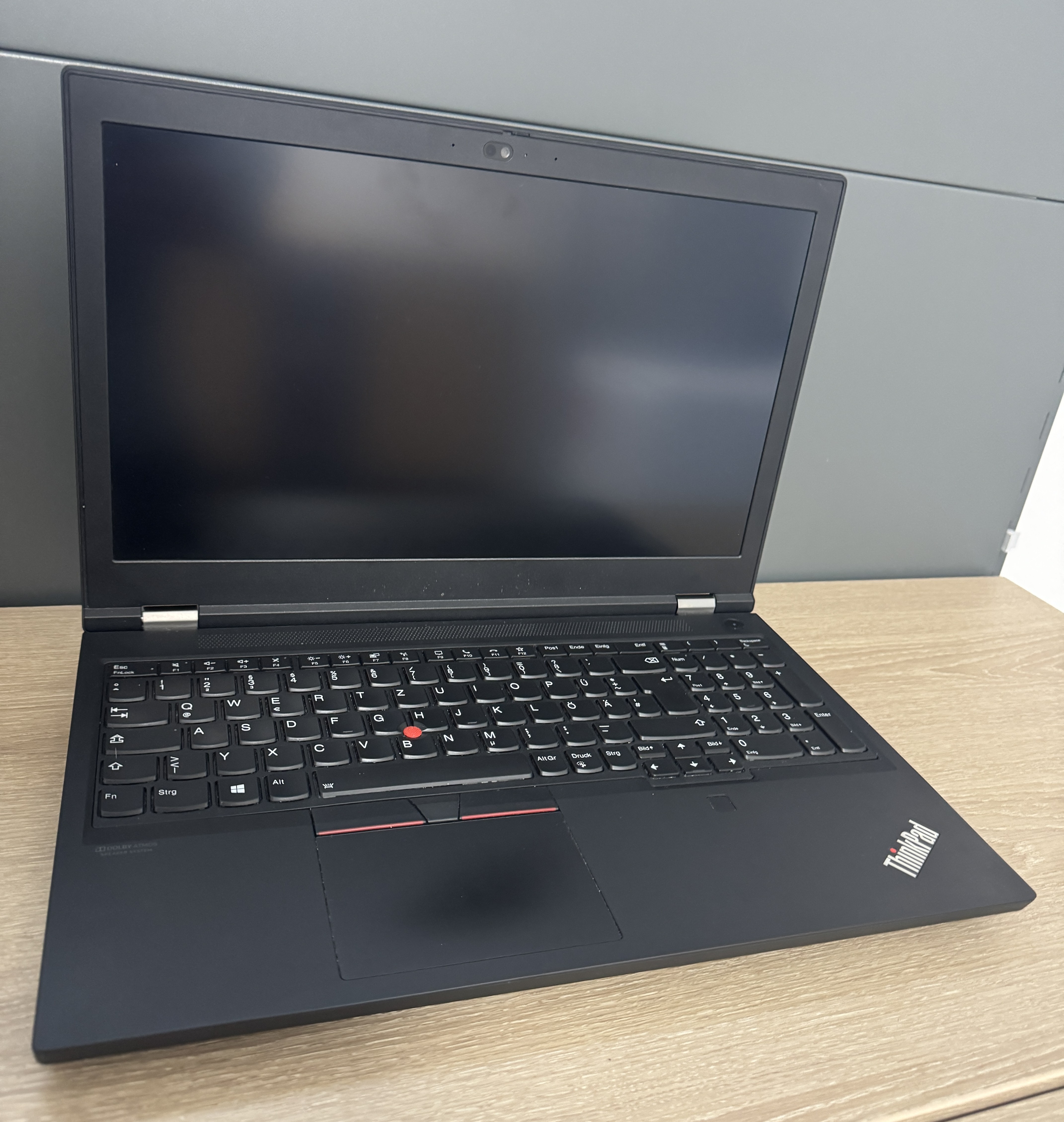 Thinkpad P15 G1 i7-10850H 2,70GHz 32GB DDR 1TB M.2 SSD T1000 4GB  W11 B-Ware19