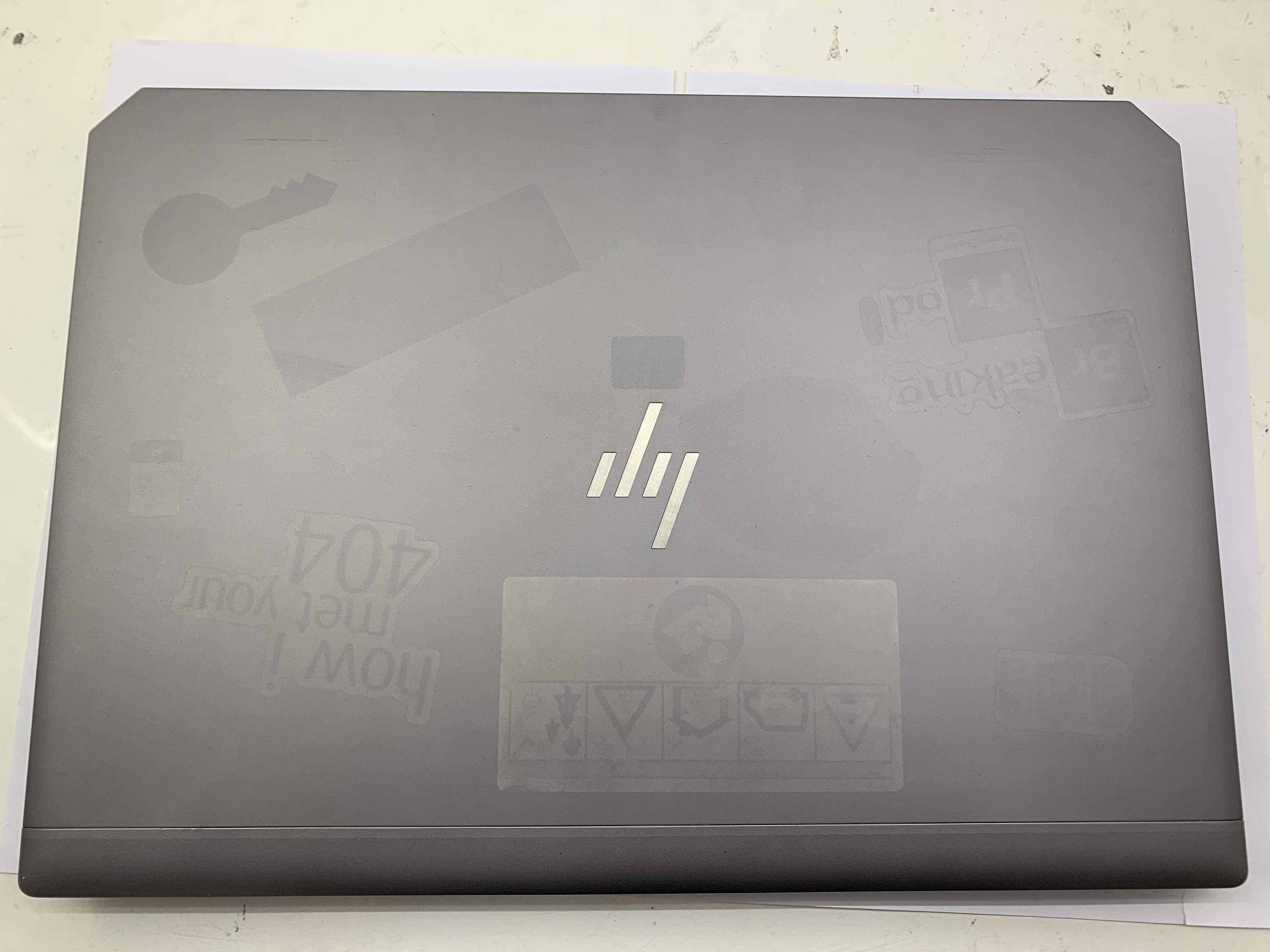 HP ZBook 15 G5 i7-8750H 64GB DDR 1TB M.2 SSD Quad. P2000 4GB CAM W11 B-Ware16