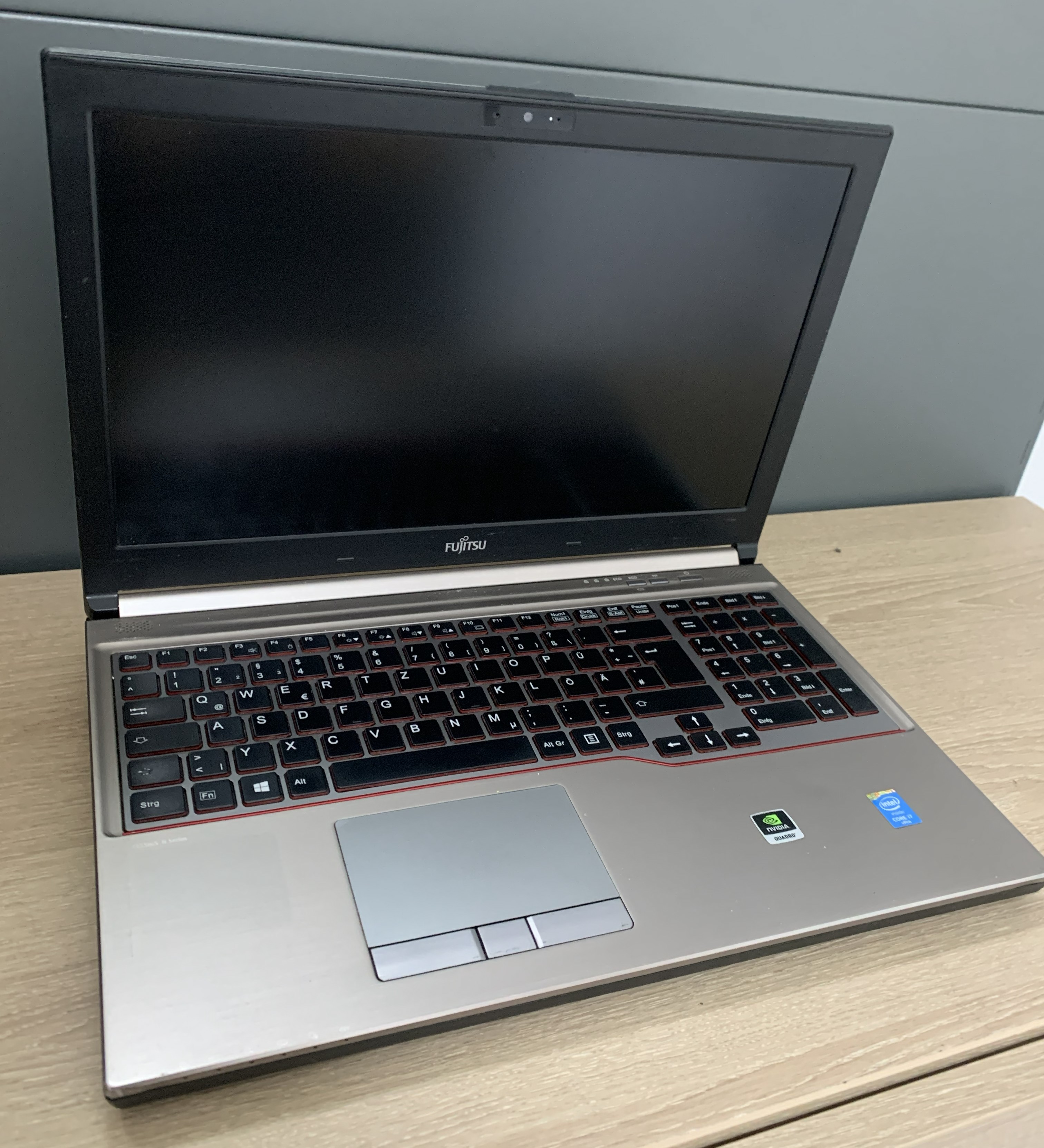 Fujitsu Celsius H730 15,6" i7-4810MQ 32GB DDR 256GB M.2 SSD  K2100M CAM B-Ware2