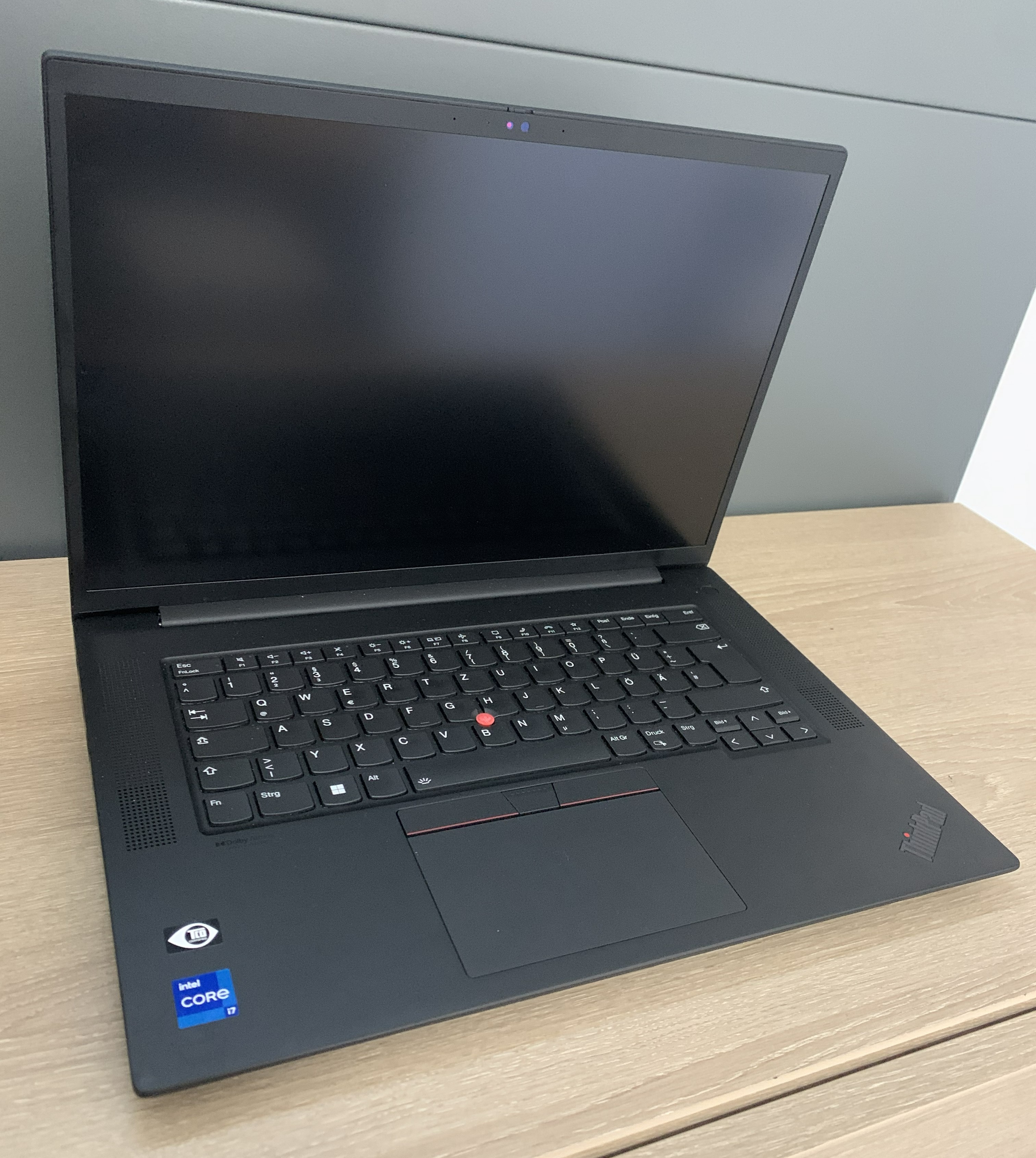 Lenovo Thinkpad P1 G5 i7-12700H 64GB DDR 1TB NVMe RTX A2000 8GB WUXGA W11 A-Ware