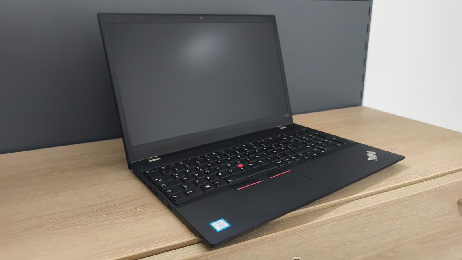 Lenovo Thinkpad P53s i7-8665U 32GB DDR 512GB M.2 SSD P520 CAM W11 A-Ware