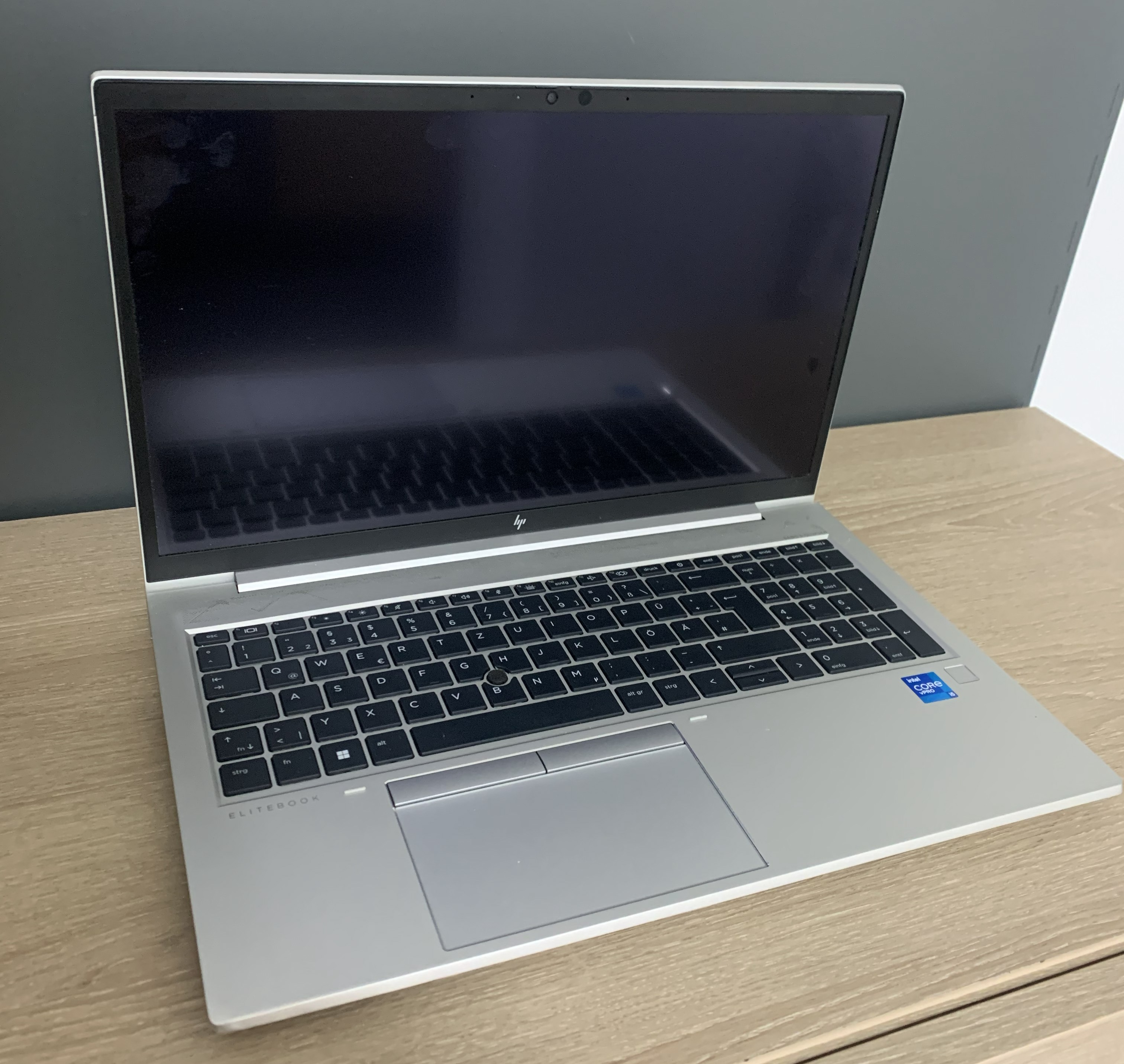 HP Elitebook 850 G8 Touch i5-1145G7 16GB 256GB M.2 SSD Iris Xe  CAM W11 B-Ware5