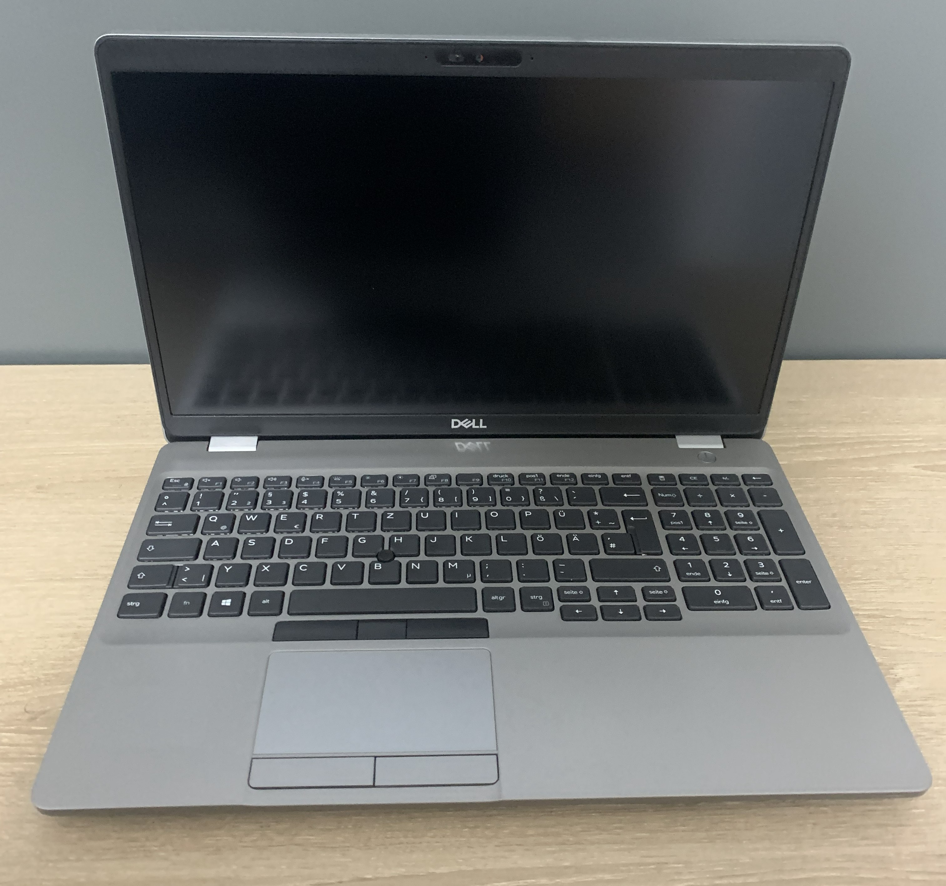 Dell Precision 3551 15,6" i7-10850H 32GB DDR 512GB NVMe P620 CAM W11 B-Ware1 Dell Precision 3551 15,6" i7-10850H 32GB DDR 512GB NVMe P620 CAM W11 B-Ware1