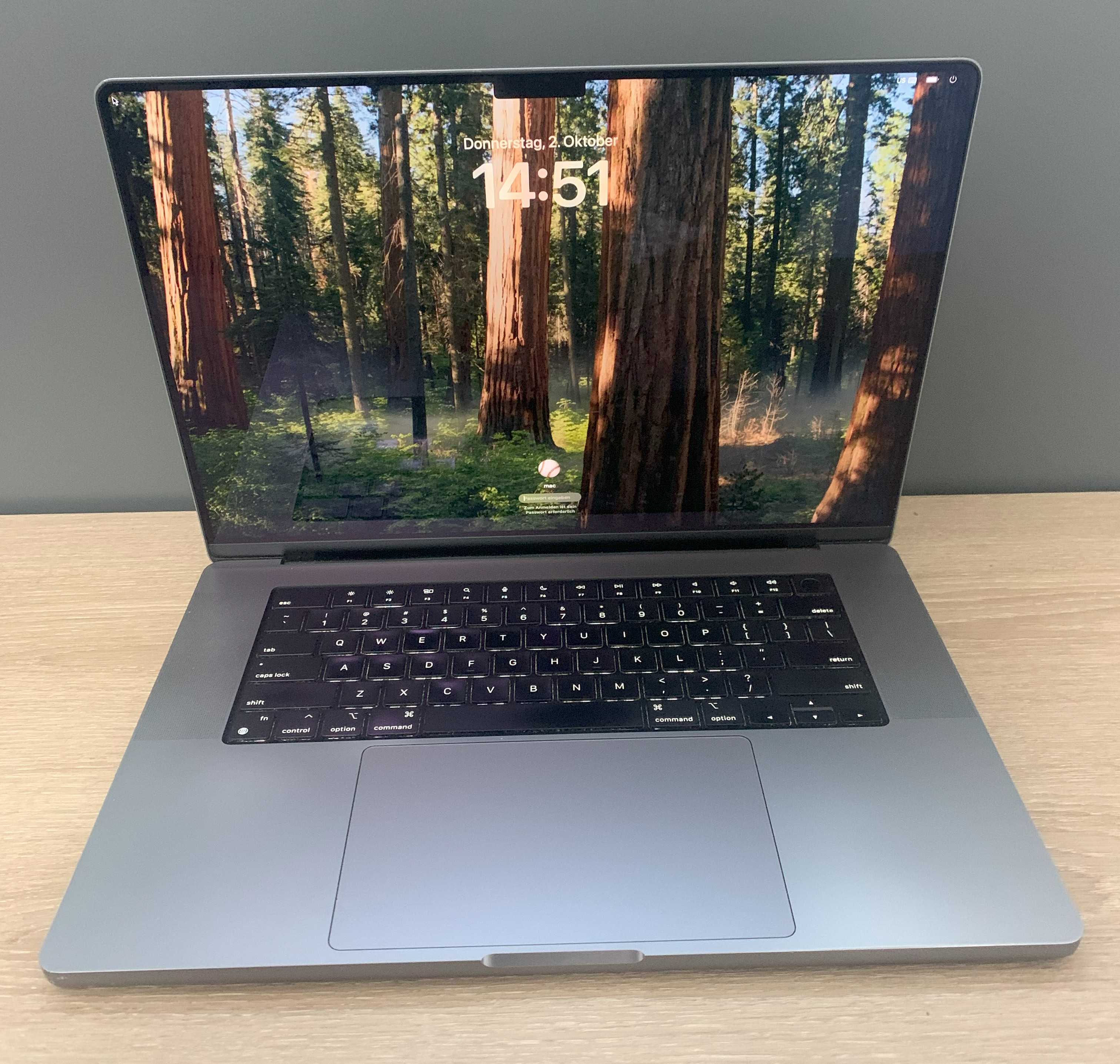 MacBook Pro A2485 16"  M1 Pro 10 CPU/ 16GPU 32GB DDR 512GB NVMe macOS B-Ware36