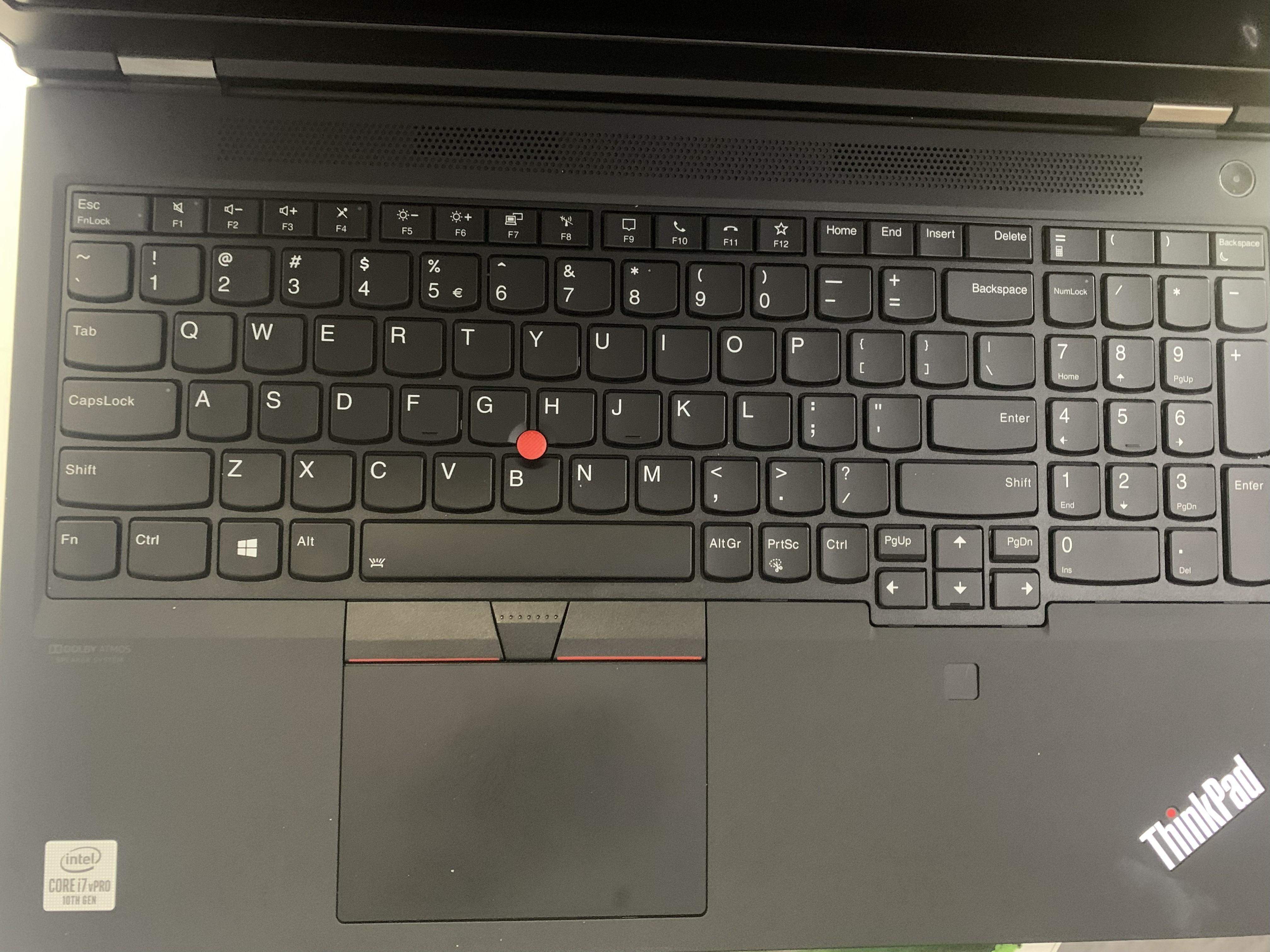 Lenovo Thinkpad P15 G1  i7-10875H  32GB DDR 512GB M.2 SSD T1000 4GB CAM W11 B6