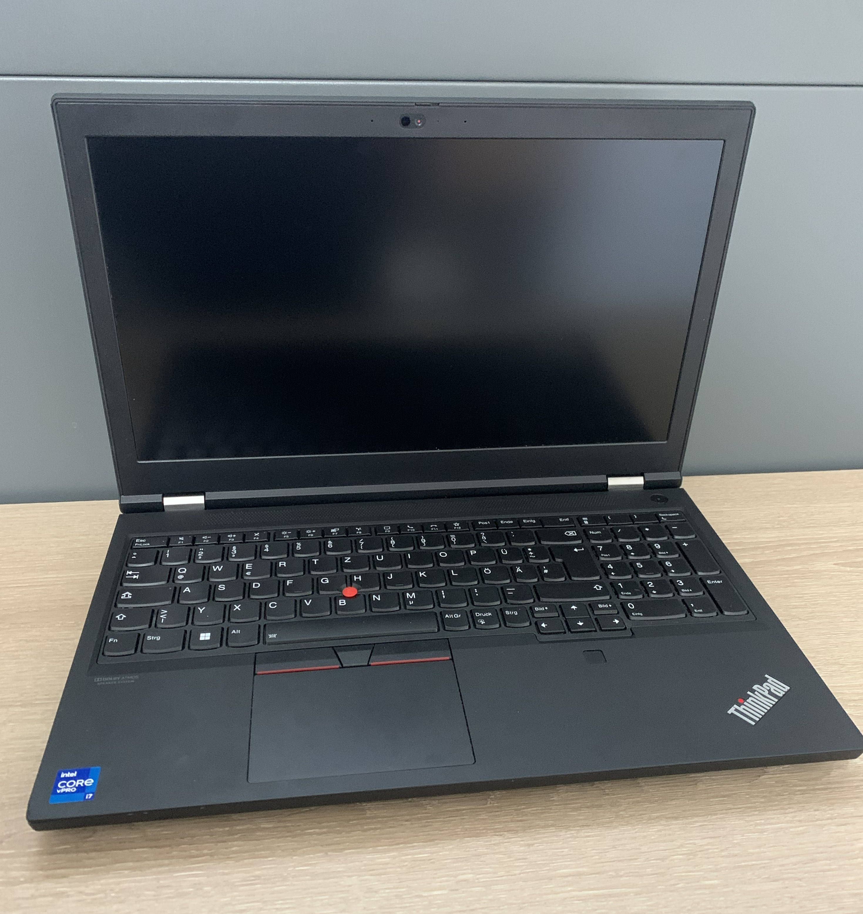 Lenovo Thinkpad P15 G2 i7-11850H 32GB 1TB NVMe RTX A3000 6GB CAM W11 B-Ware22