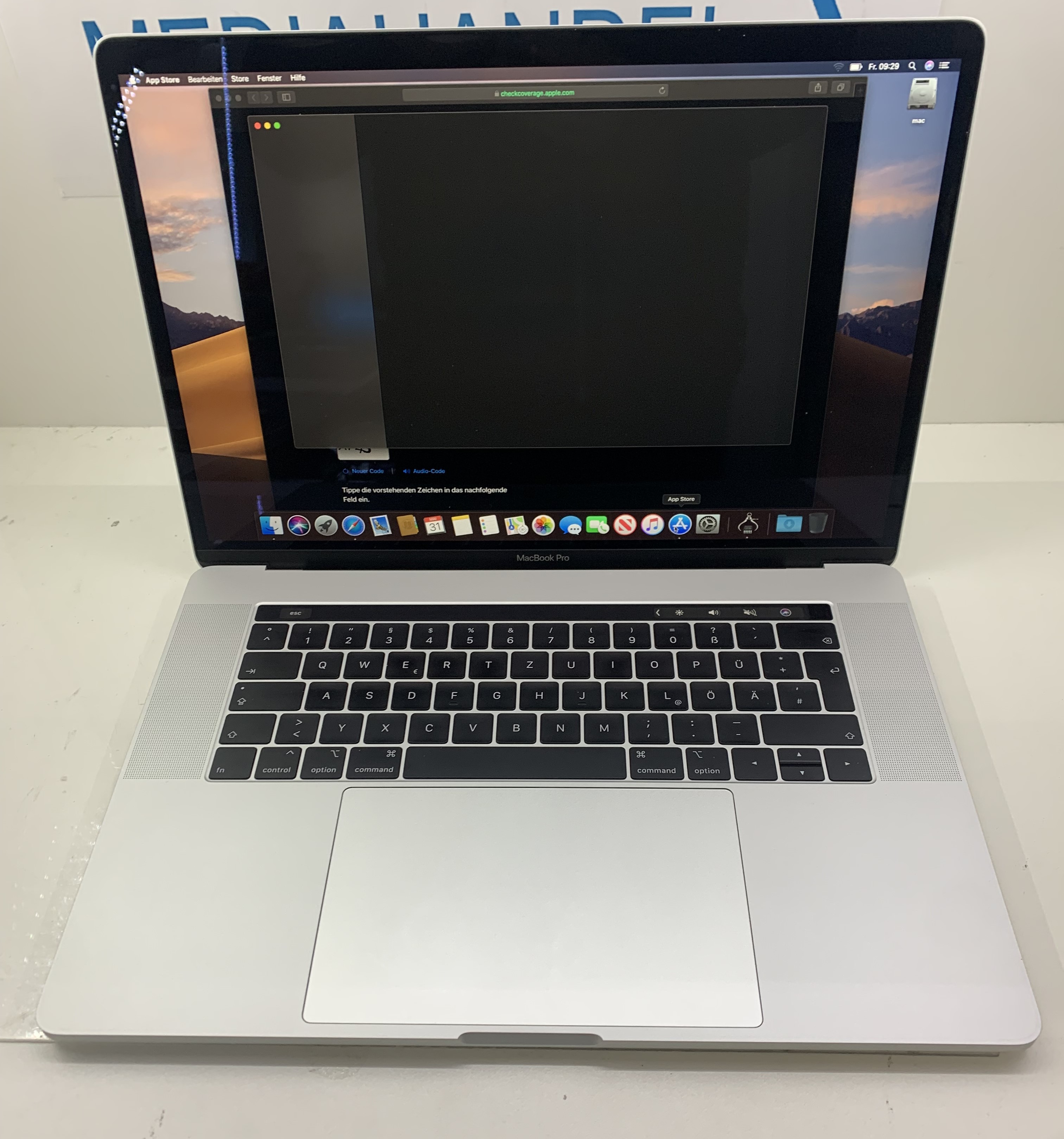 MacBook Pro  A1990 15" Touchbar i7-8850H 32GB DDR 512GB NVMe Radeon OSX A-Ware4