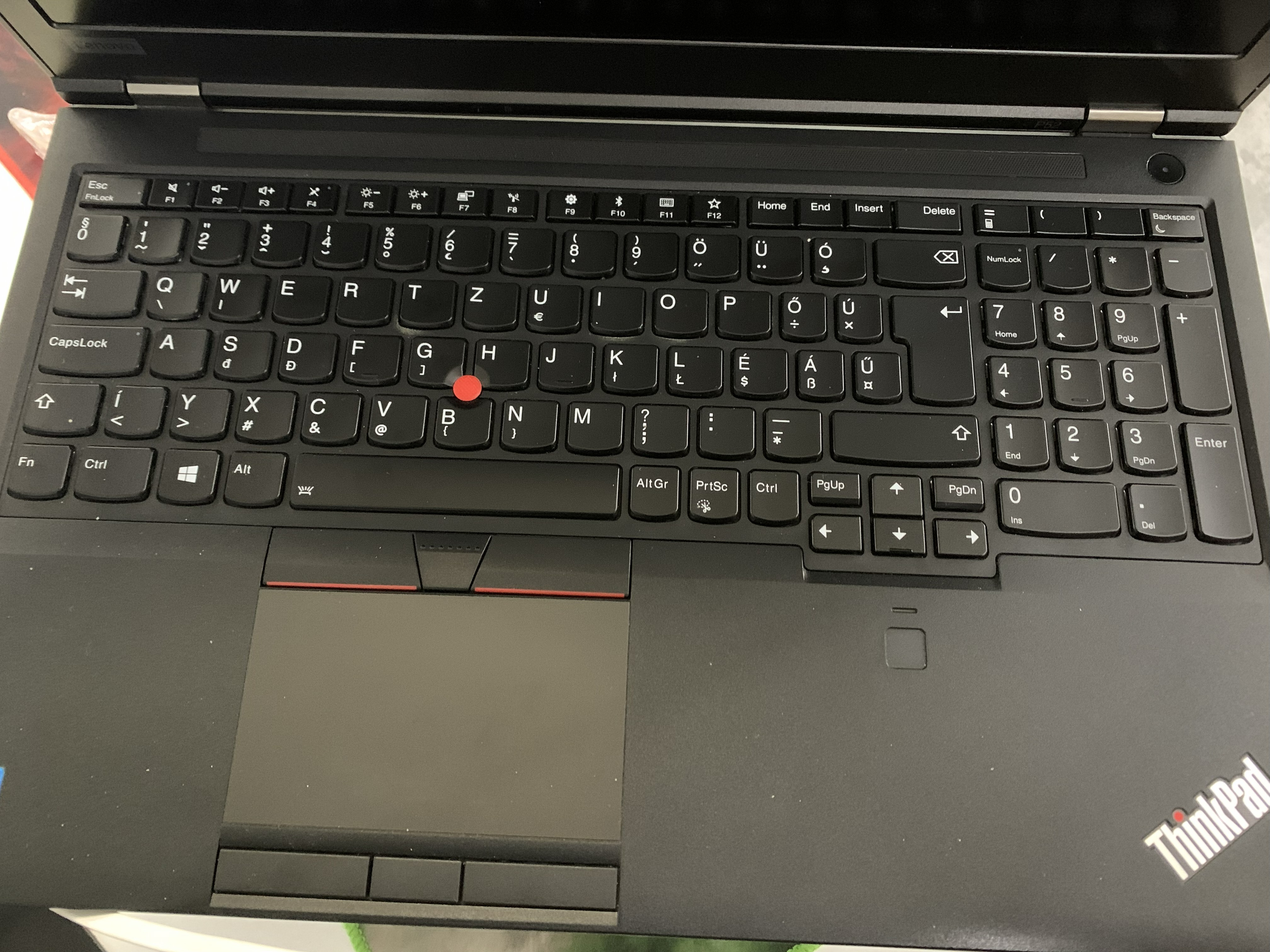 Lenovo Thinkpad P52 i7-8750H 32GB DDR 512GB M.2 SSD P1000 4GB CAM W11 A-Ware