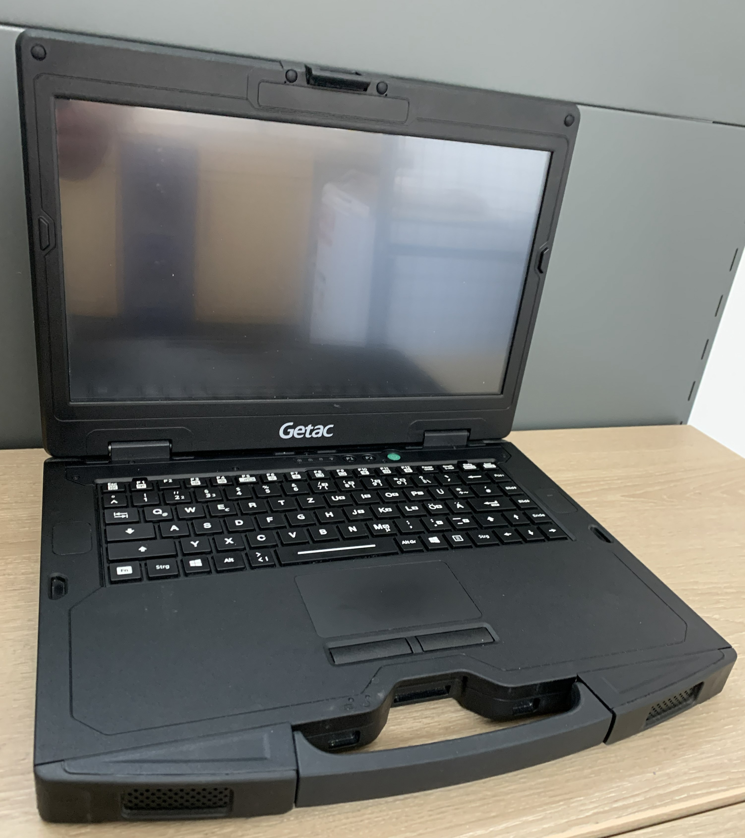Getac S410 G4 Multi-Touch 14" i7-1185G7 32GB DDR 1TB M.2 SSD Iris Xe W11 A-Ware