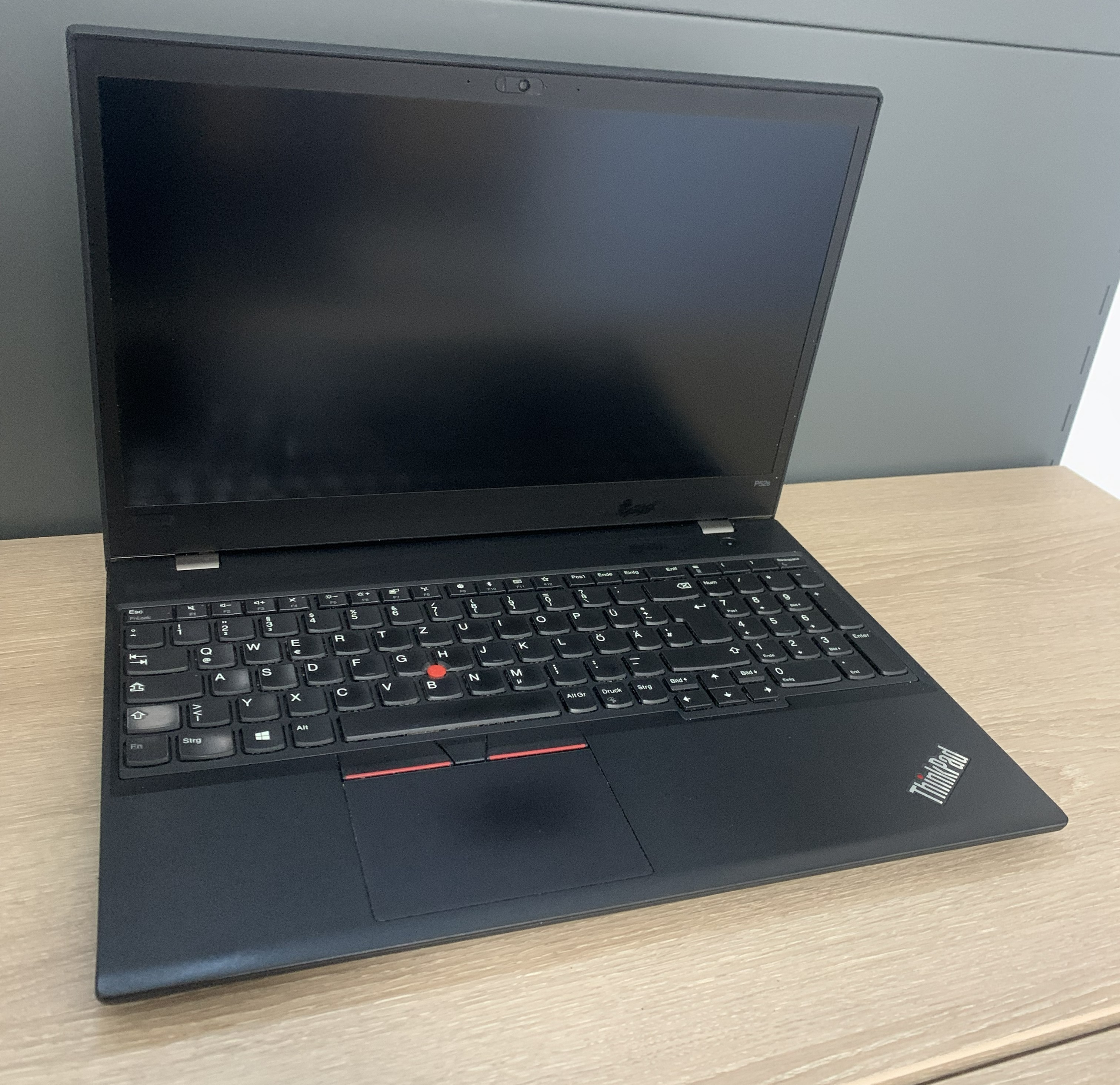 Lenovo Thinkpad P52s i7-8650U 1,9GHz 32GB DDR 512GB M.2 SSD QP500 CAM W11 B-Ware
