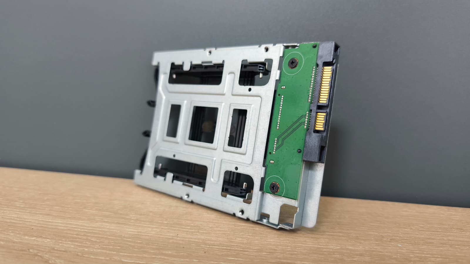 HP Adapter-Caddy 2,5" auf 3,5" Einbaurahmen HDD/SSD