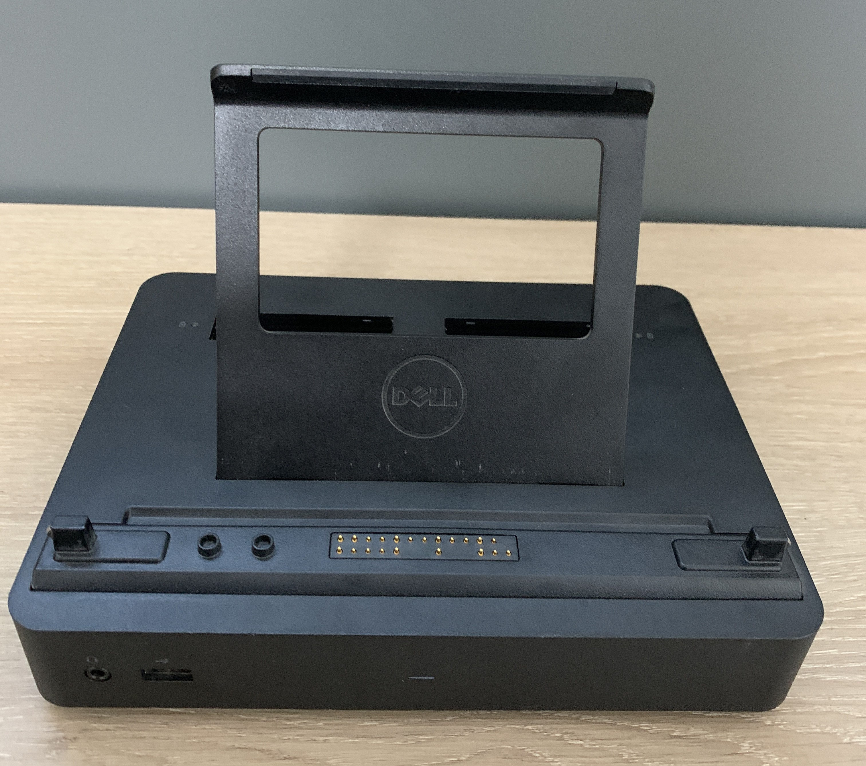 Dell Rugged Tablet Desk Dockingstation K11M 0K2DNH f. Latitude 12 7202 7212 7220