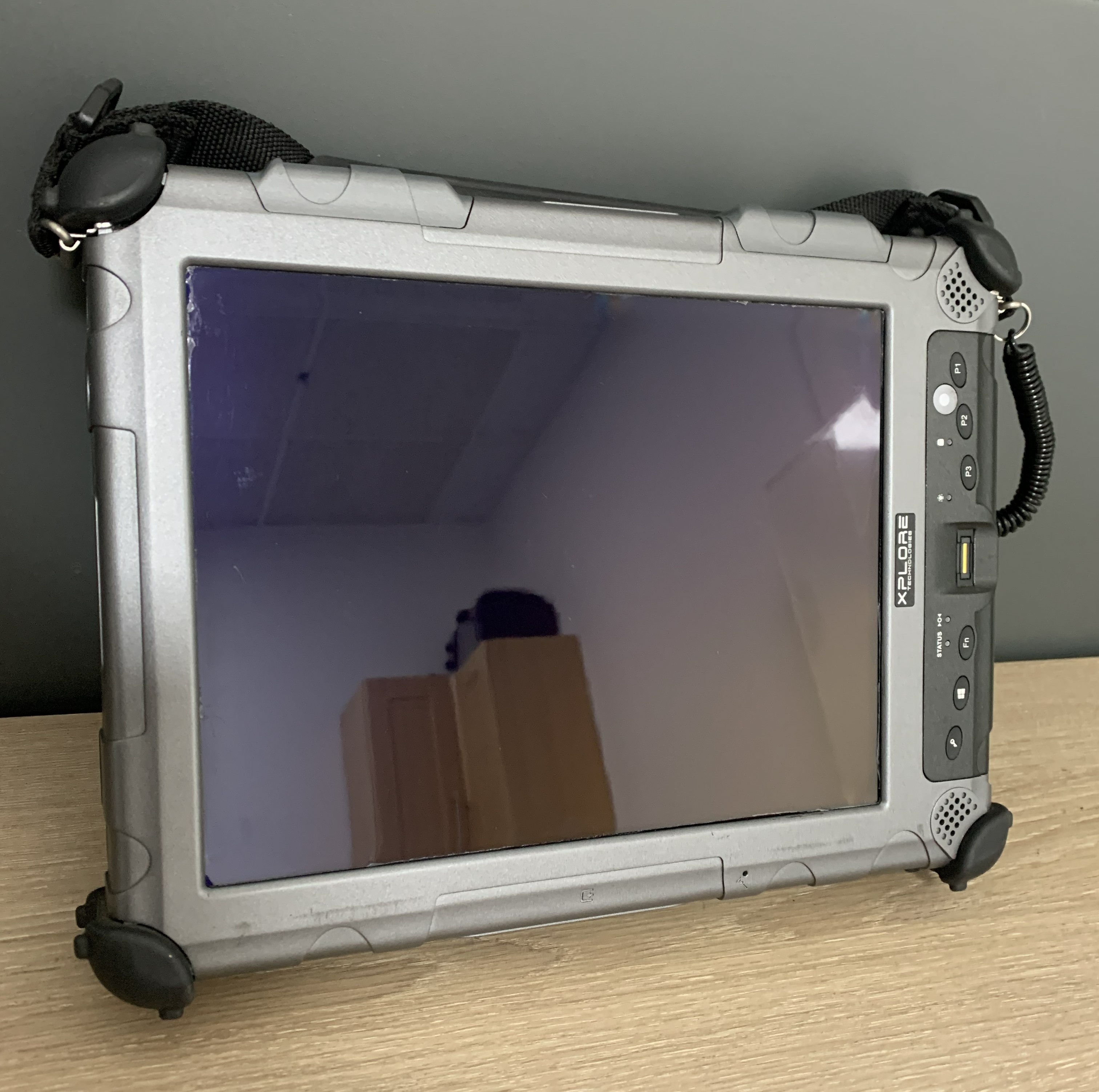 Xplore IX104 Rugged Touch Tablet i5-4300U 8GB 128GB SSD  W10 Biospassword4