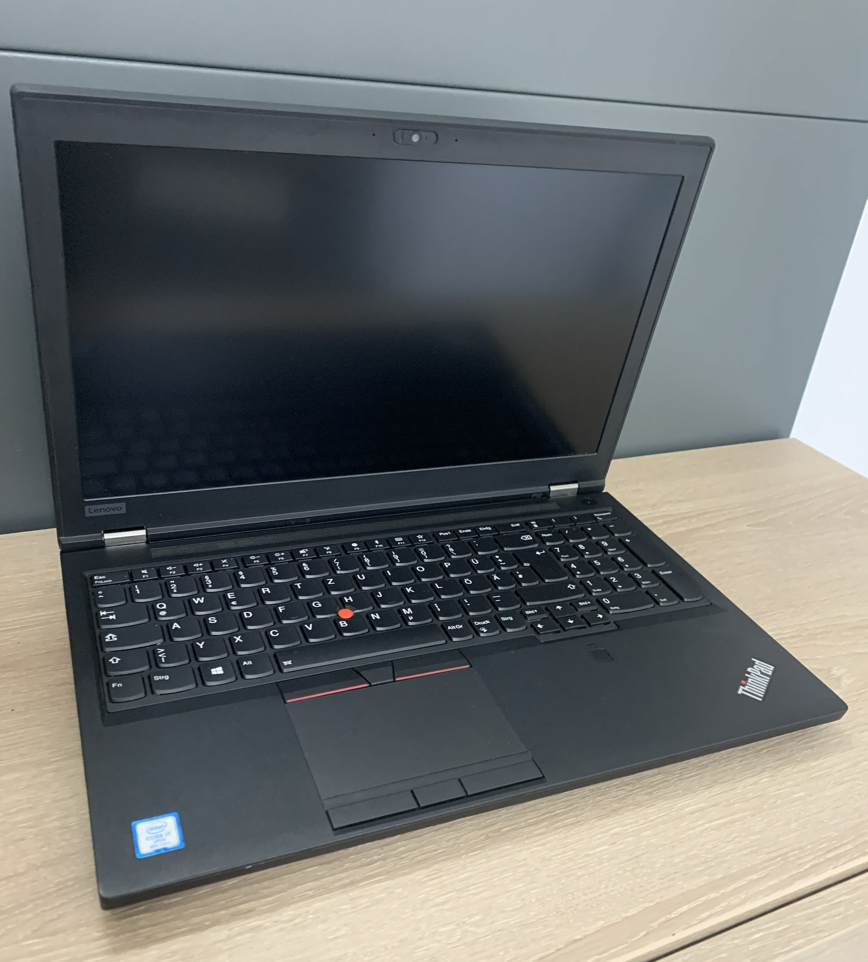 Lenovo Thinkpad P52 i7-8850H 16GB DDR 512GB M.2 SSD P1000 CAM W11 A-Ware7