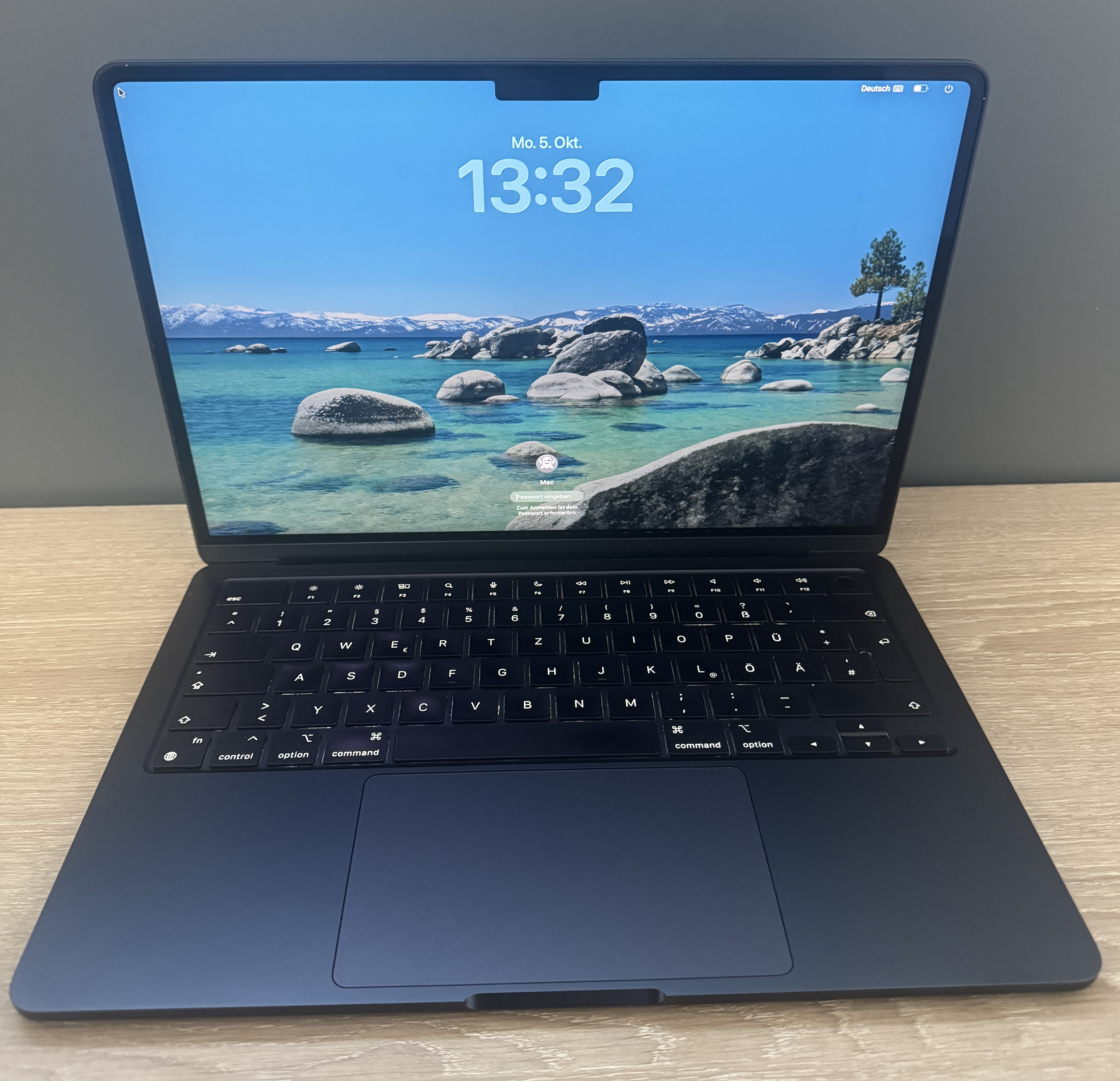 MacBook Air A2681 13.6" M2 8 CPU/8 GPU 8GB DDR 256GB NVMe CAM macOS A-Ware1