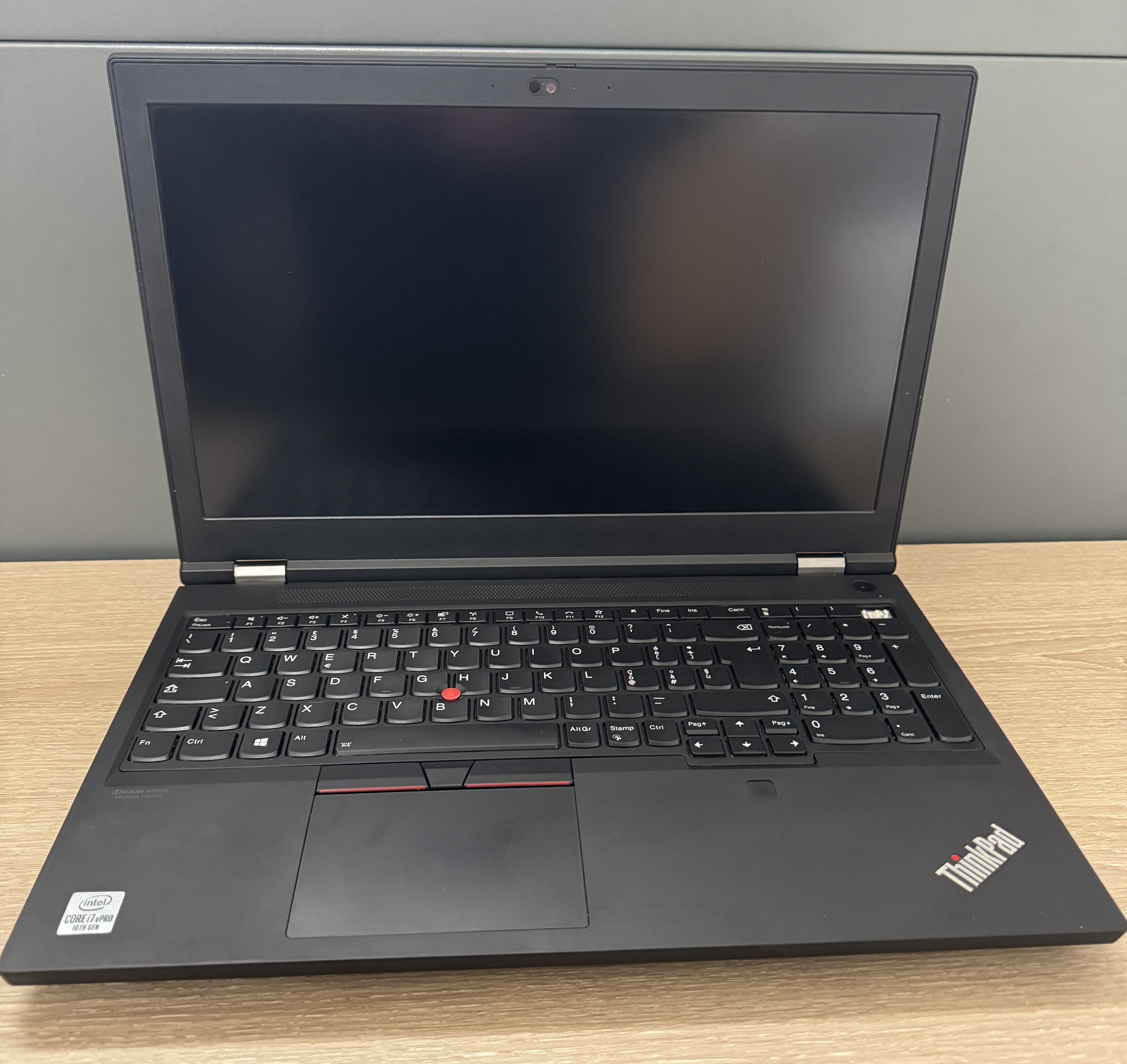 Lenovo Thinkpad P15 G1 i7-10850 32GB DDR 1TB M.2 SSD T2000 4GB W11 CAM A-Ware18