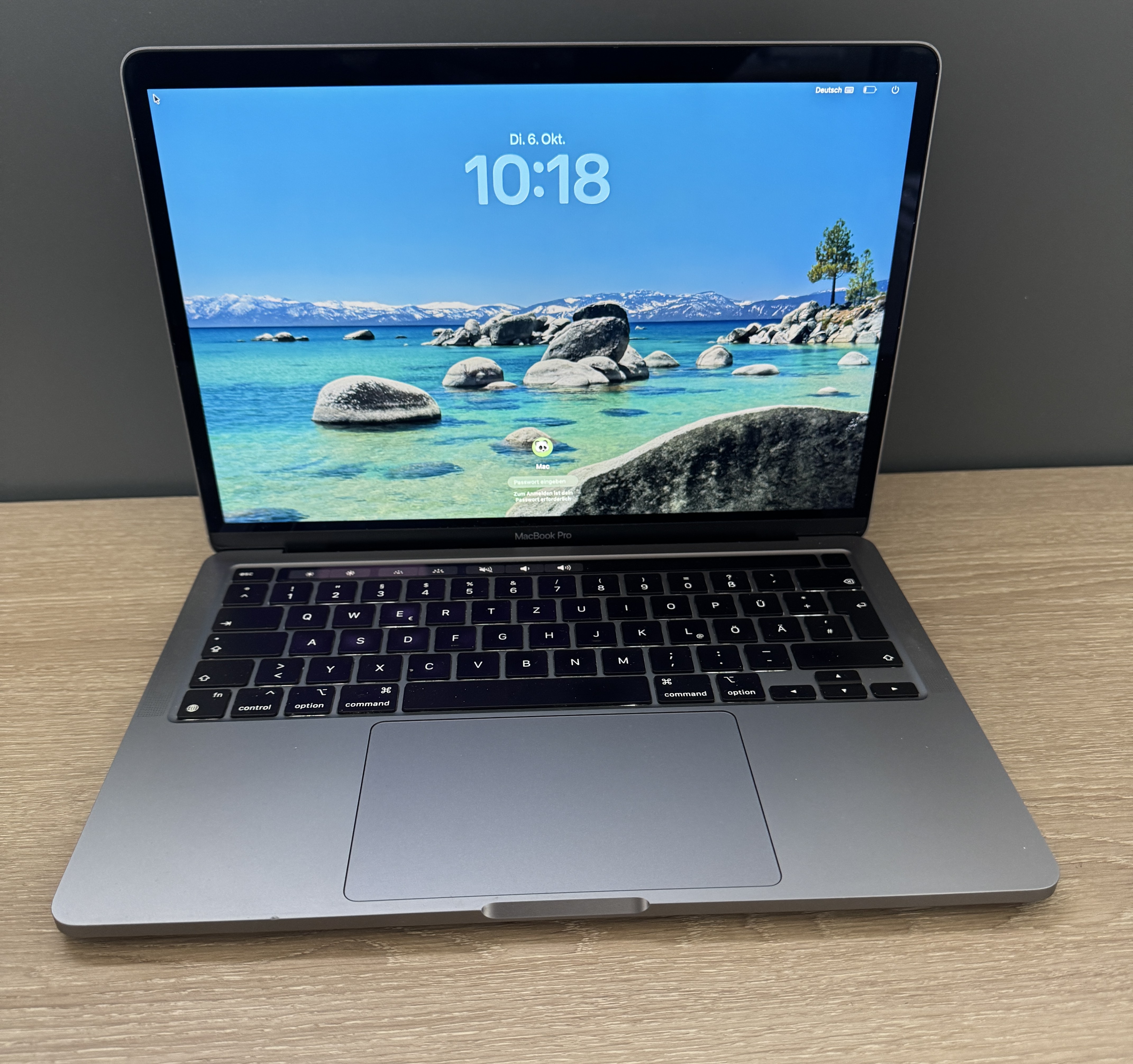 MacBook Pro A2338 13.3" M1 8 CPU/8 GPU 8GB RAM 512GB NVMe CAM macOS B-Ware8