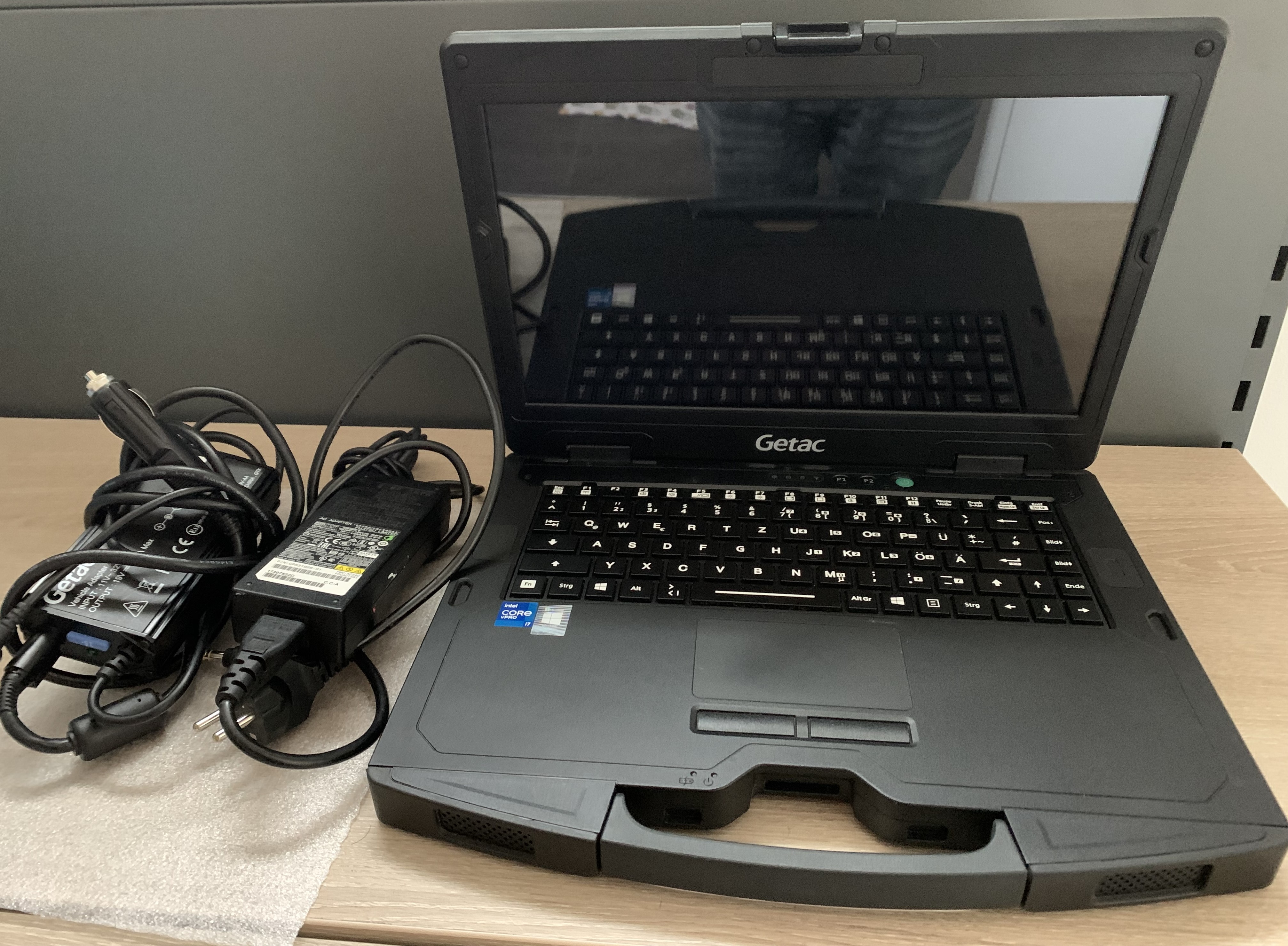  Rugged Getac S410 G4 Multi-Touch 14" i7-1185G7 32GB 1TB M.2 SSD Iris Xe W11