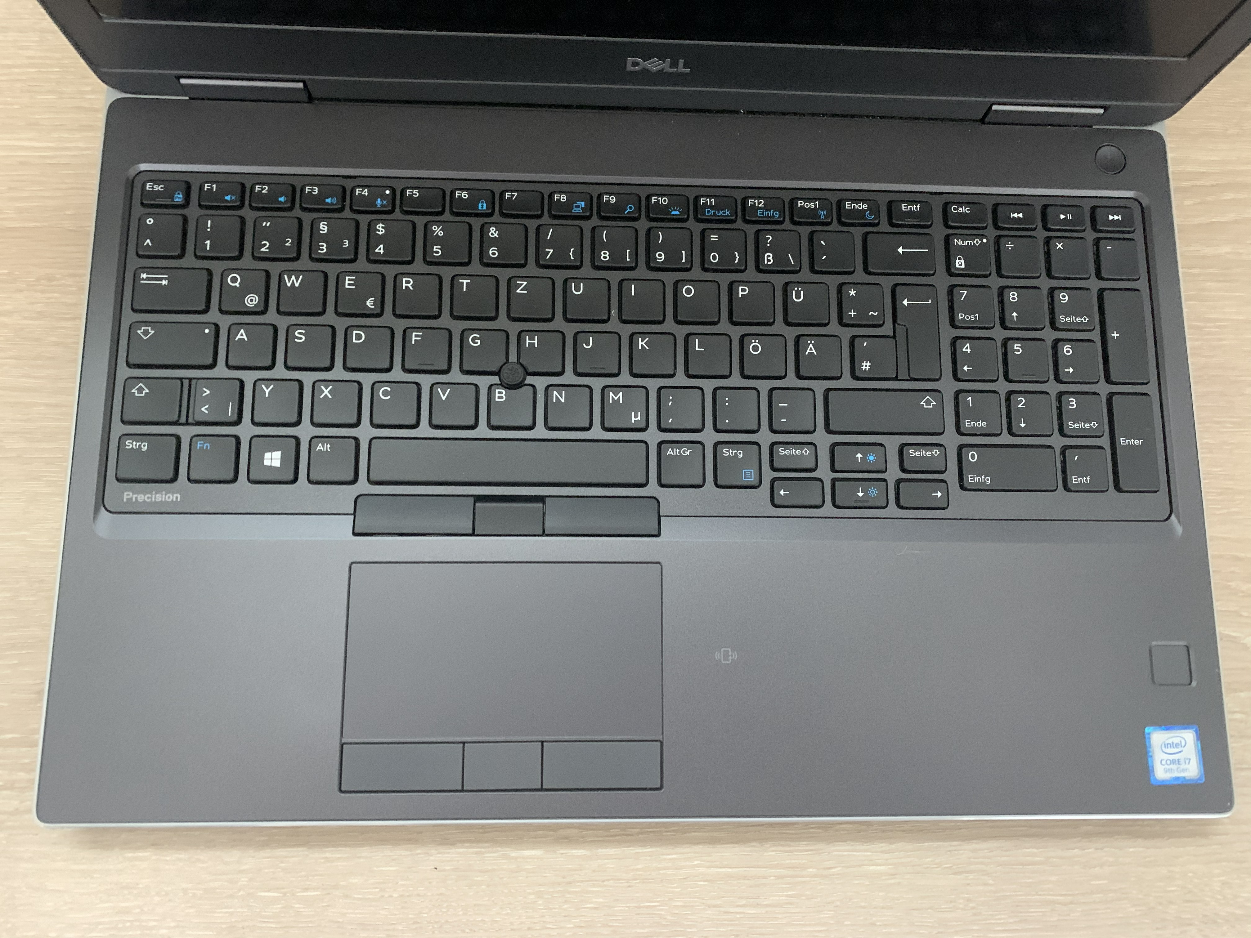 Dell Precision 7540 i7-9750H 32GB DDR 512GB M.2 SSD T2000 4GB CAM W11 A-Ware9