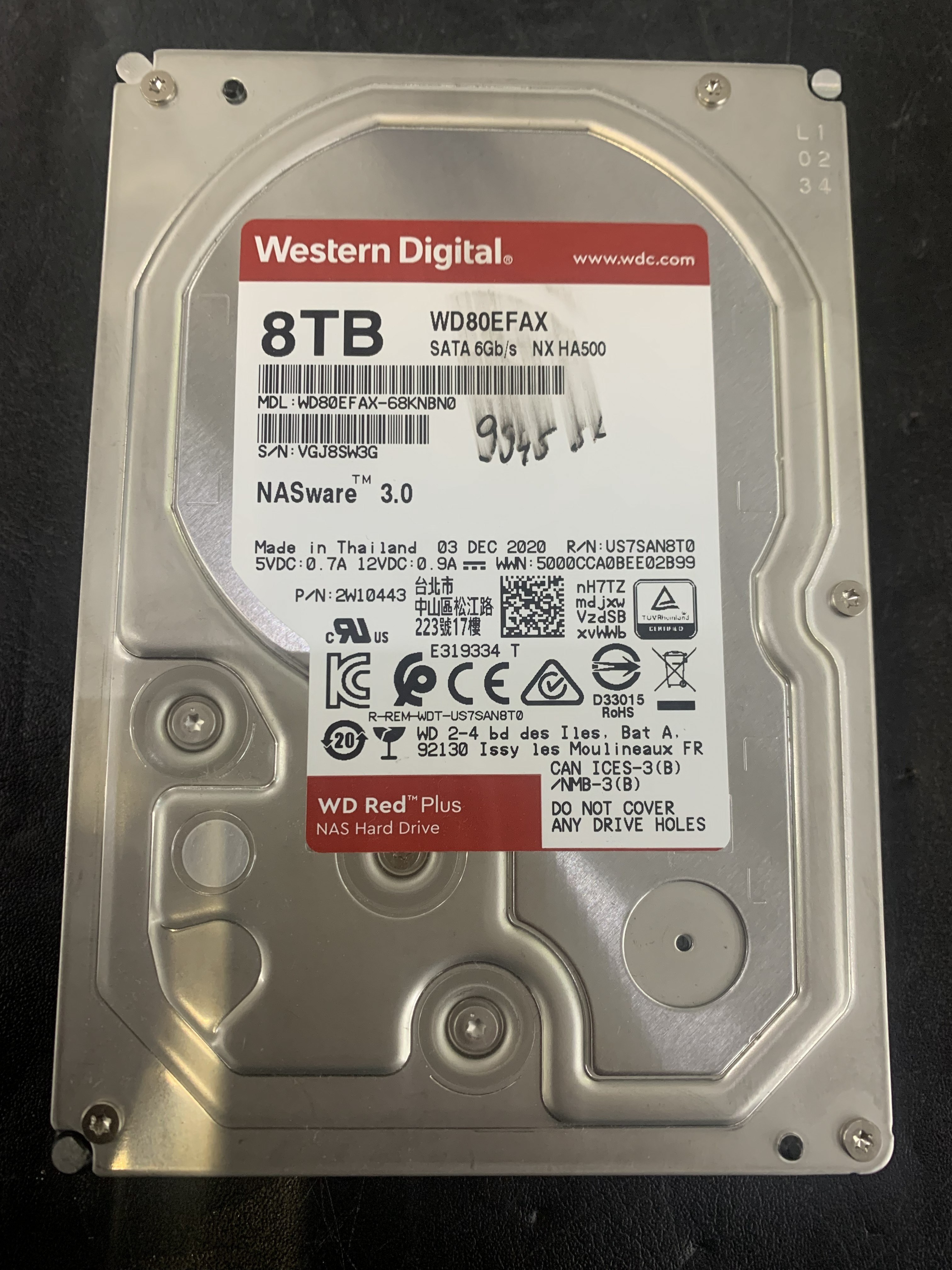Western Digital Red 3,5"  SATA III Festplatte 8 TB 5400U/min 6Gb/s  WD80EFAX